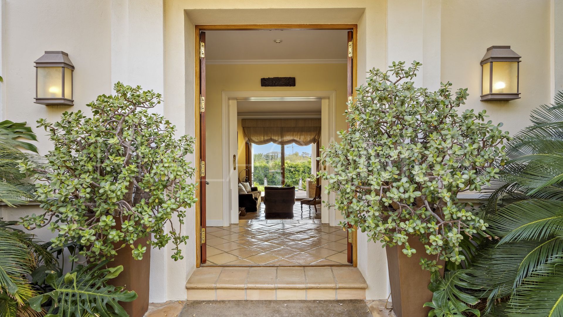 Villa for sale in Los Flamingos Golf