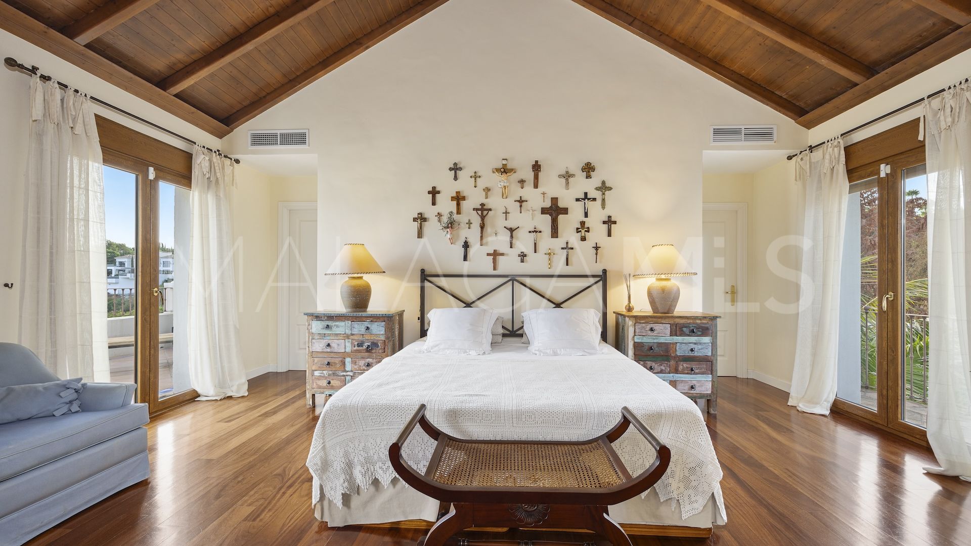 Villa for sale in Los Flamingos Golf