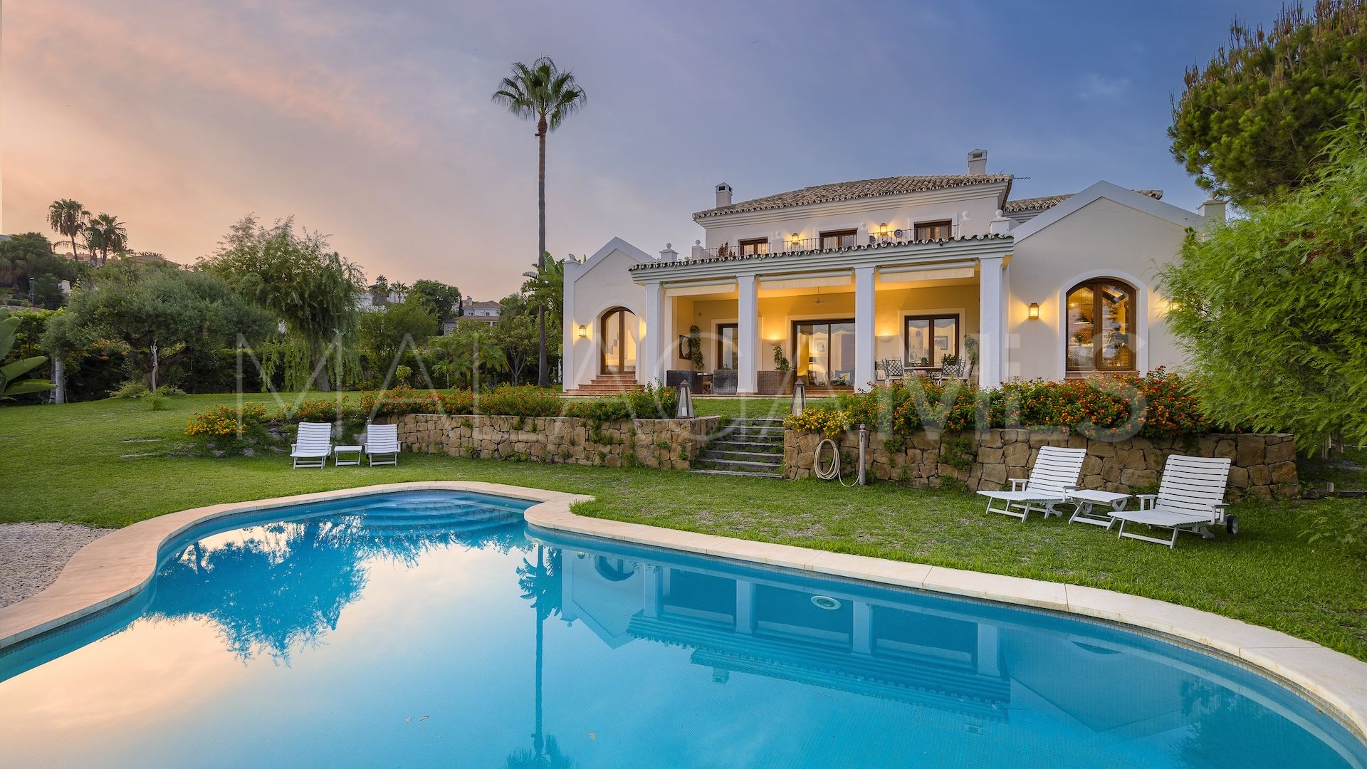 Villa for sale in Los Flamingos Golf