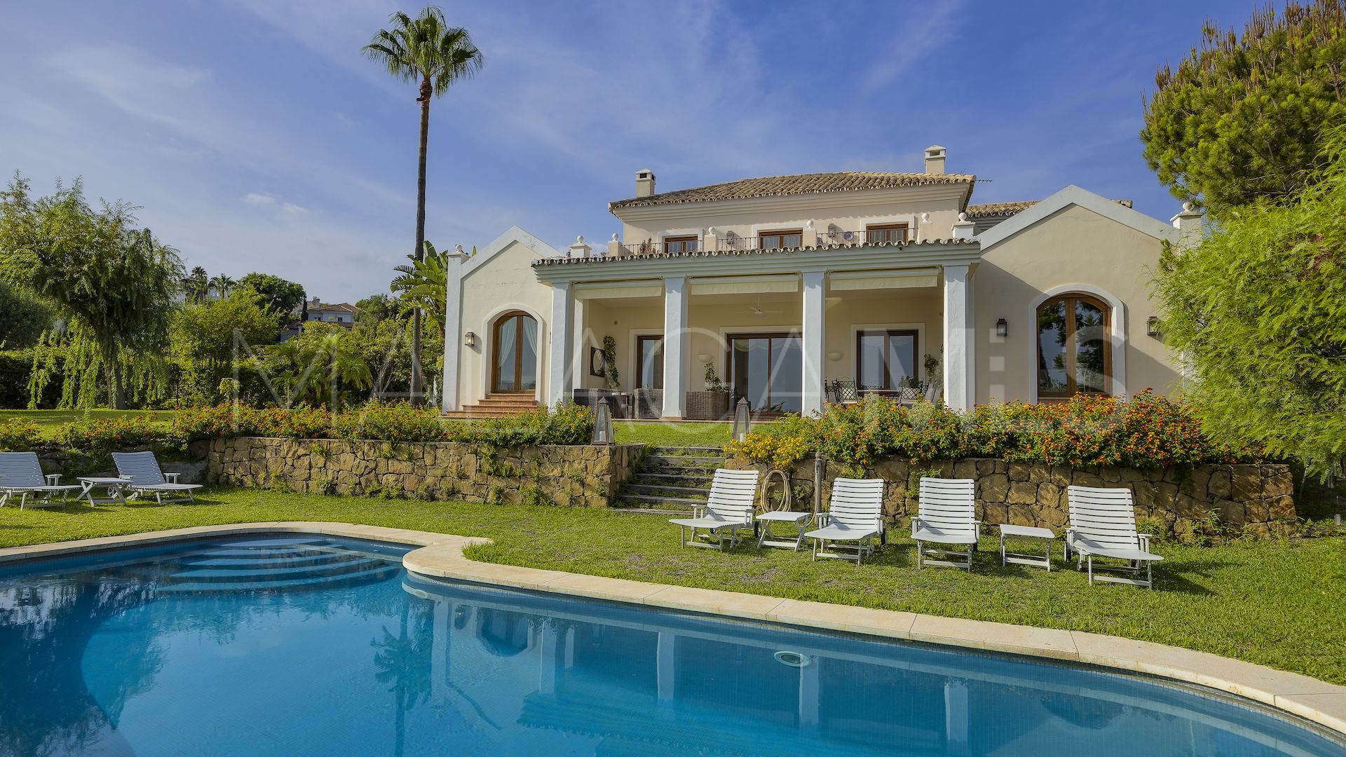 Villa for sale in Los Flamingos Golf