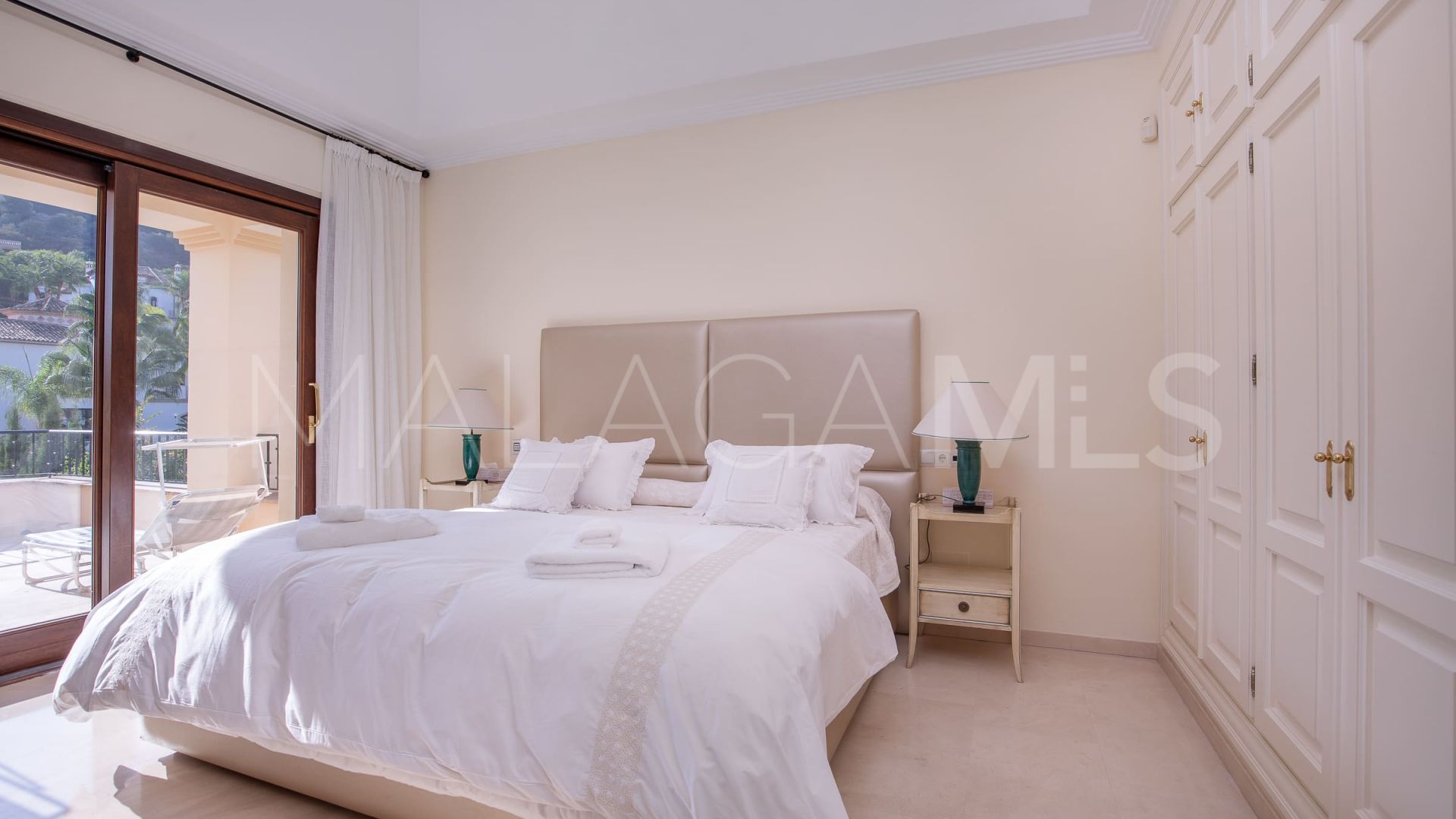 Los Arqueros, villa for sale