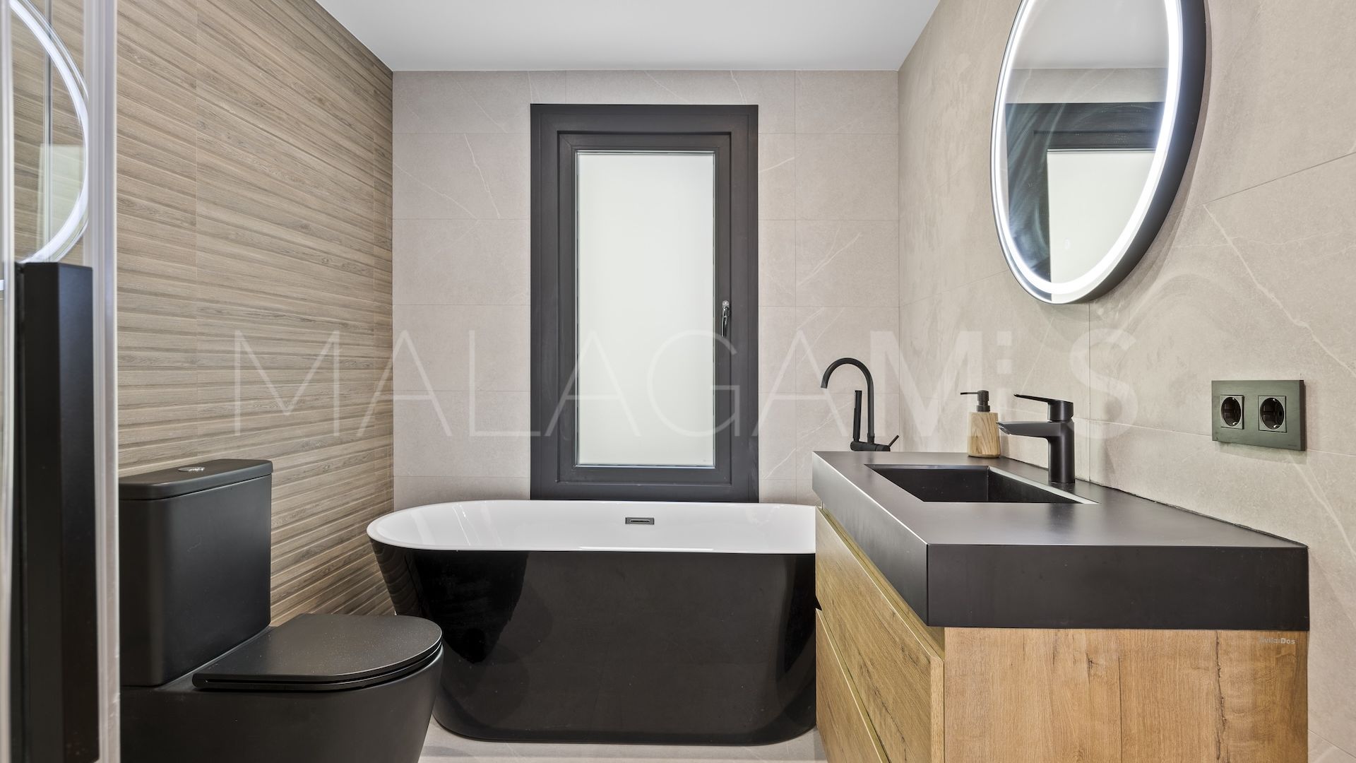 Villa for sale in Paraiso Alto