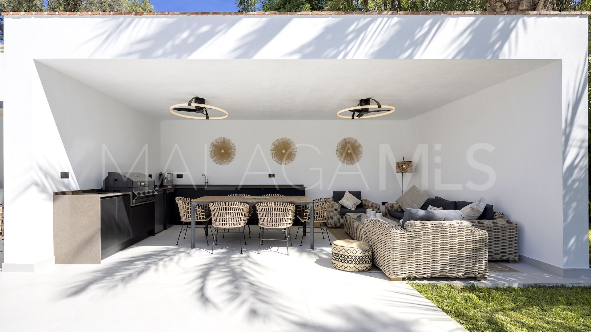 Villa for sale in Paraiso Alto
