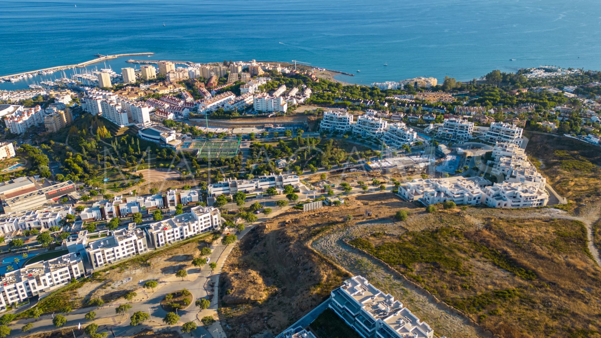 Appartement terrasse for sale in Estepona