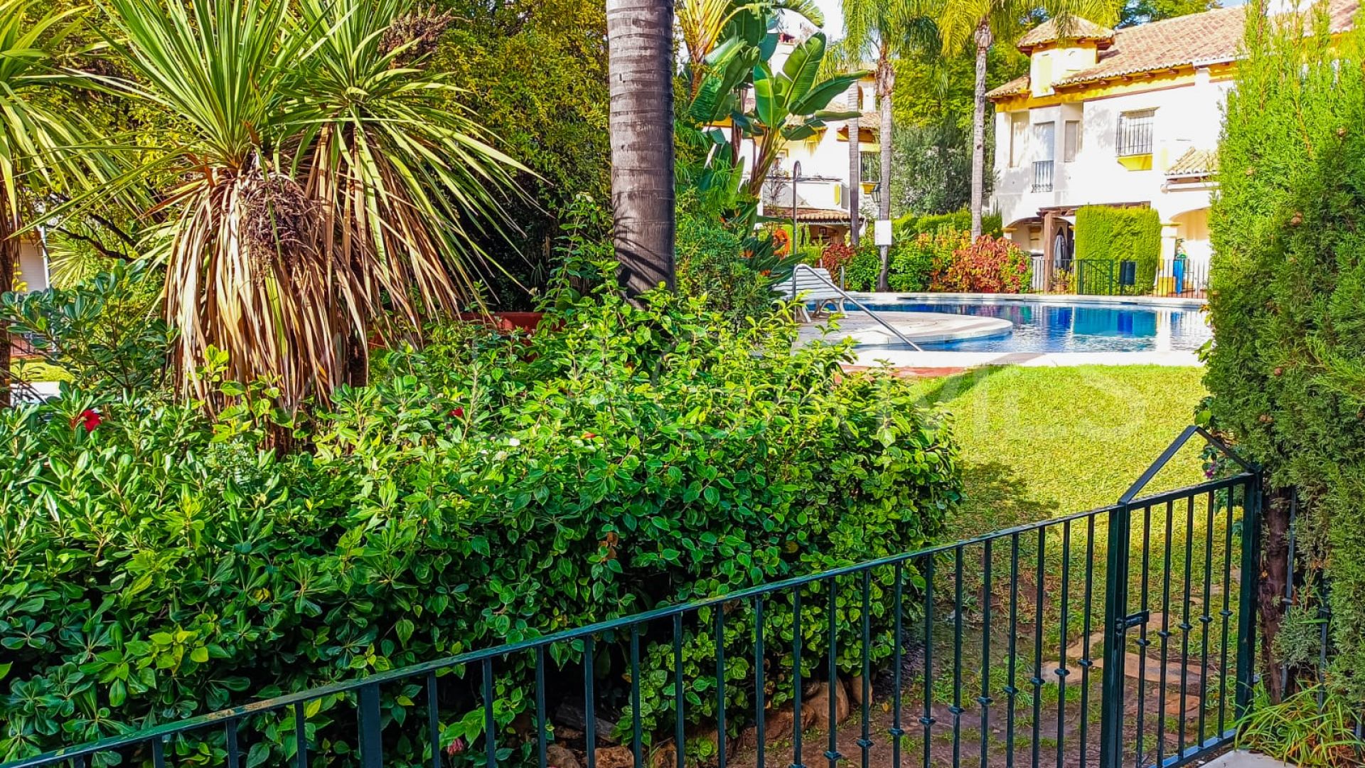 Radhus for sale in Azalea Beach