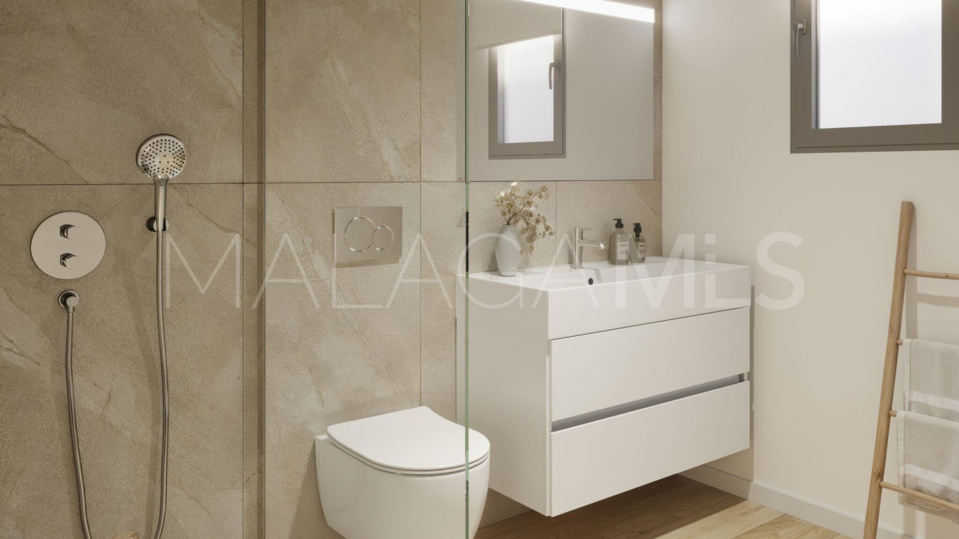 For sale ground floor apartment with 3 bedrooms in San Pedro de Alcantara