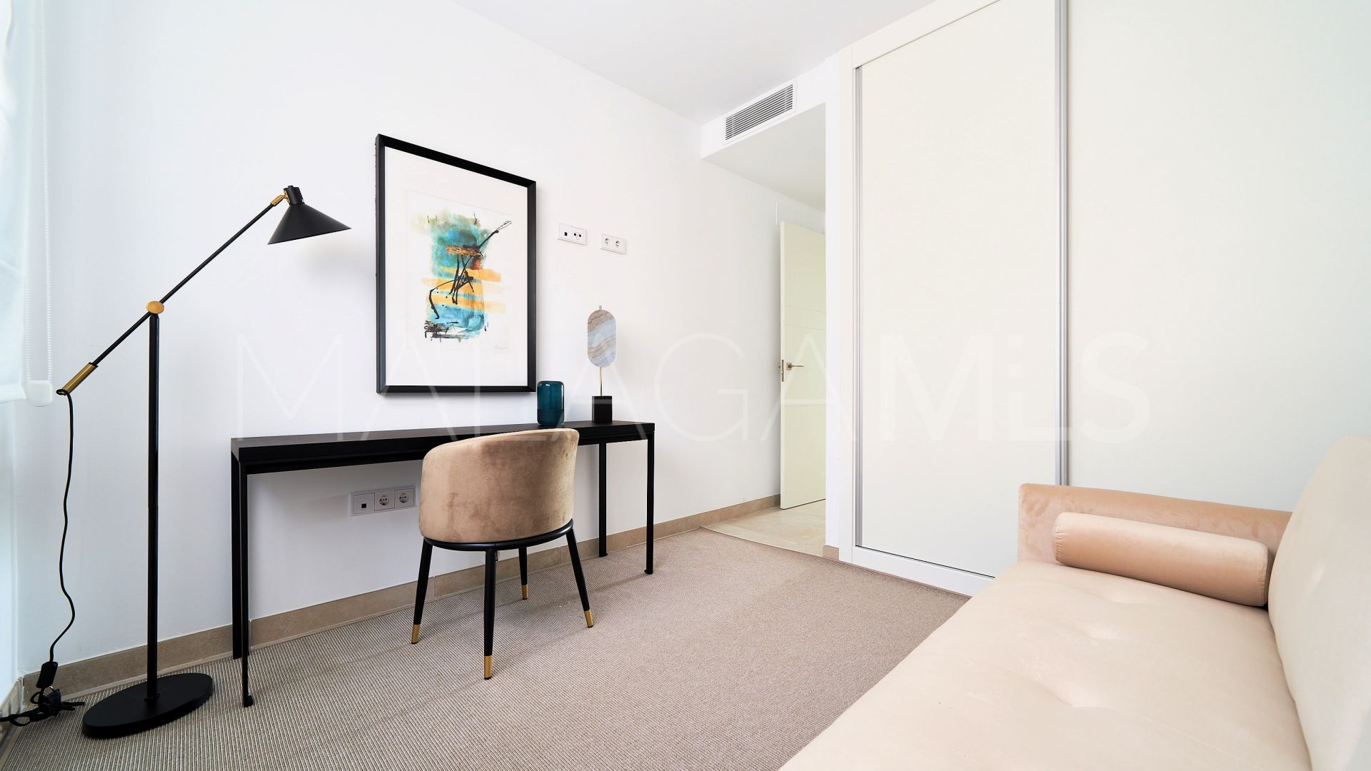 Markplanslägenhet for sale in Fuengirola