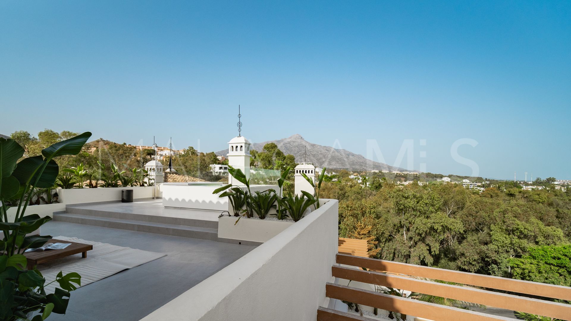 Se vende atico duplex de 3 bedrooms in Palacetes Los Belvederes