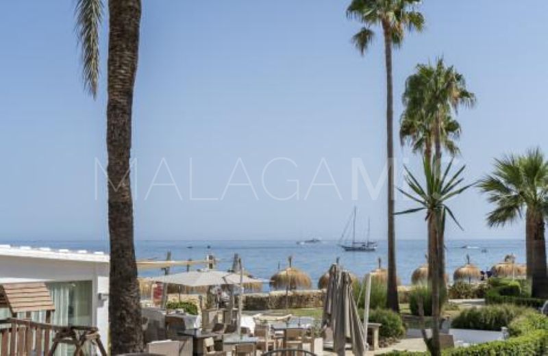 Buy adosado in Coral Beach