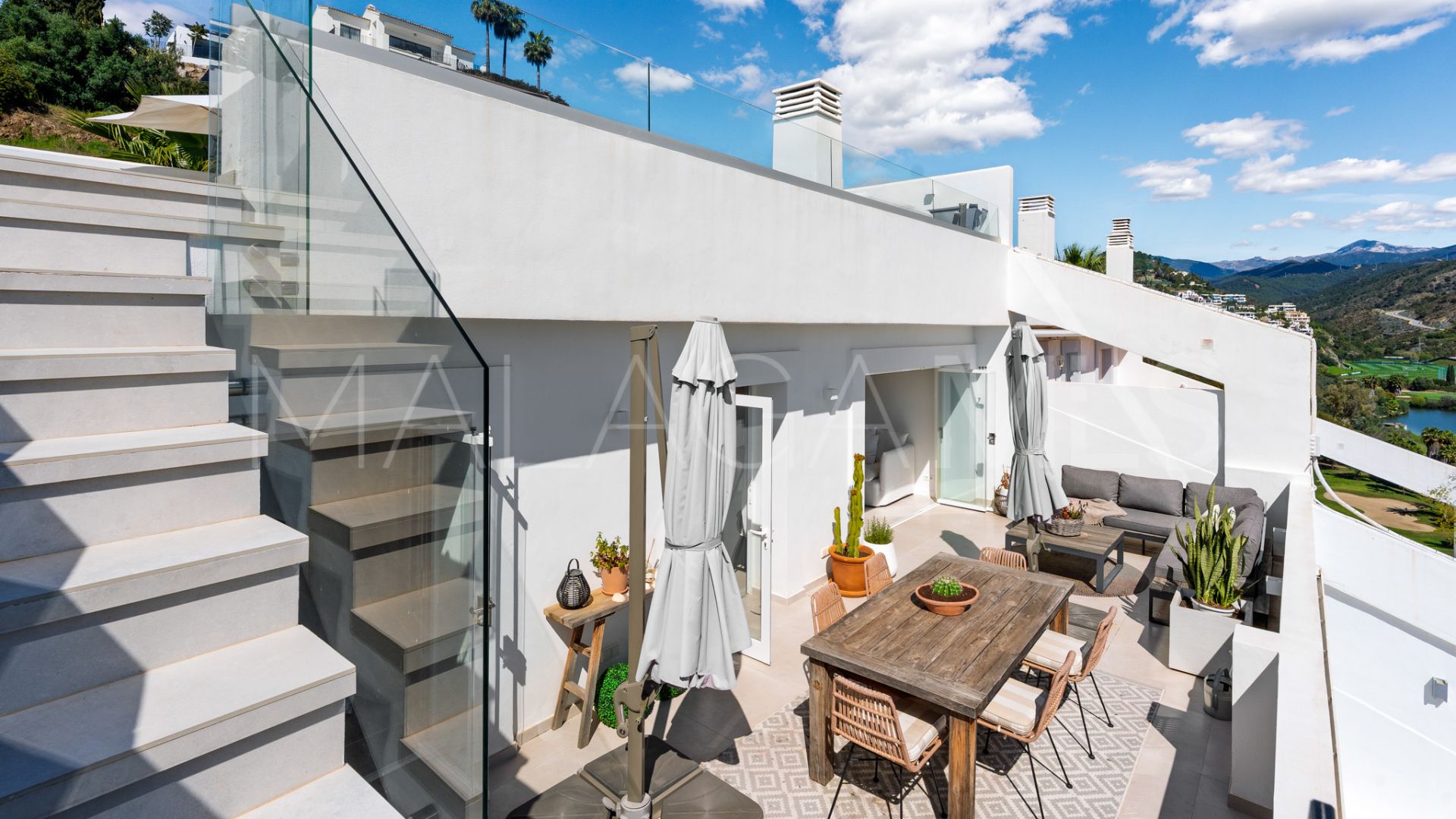 Atico duplex with 3 bedrooms for sale in La Quinta