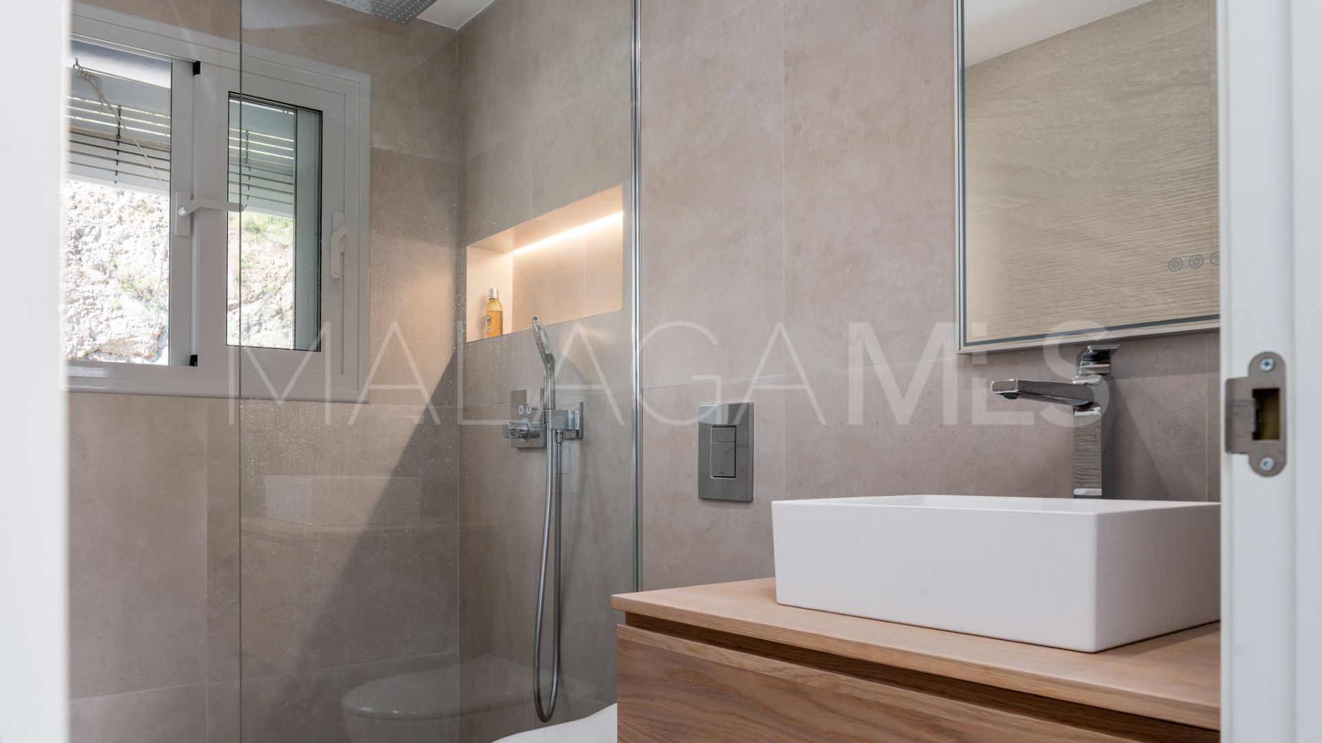 Atico duplex with 3 bedrooms for sale in La Quinta