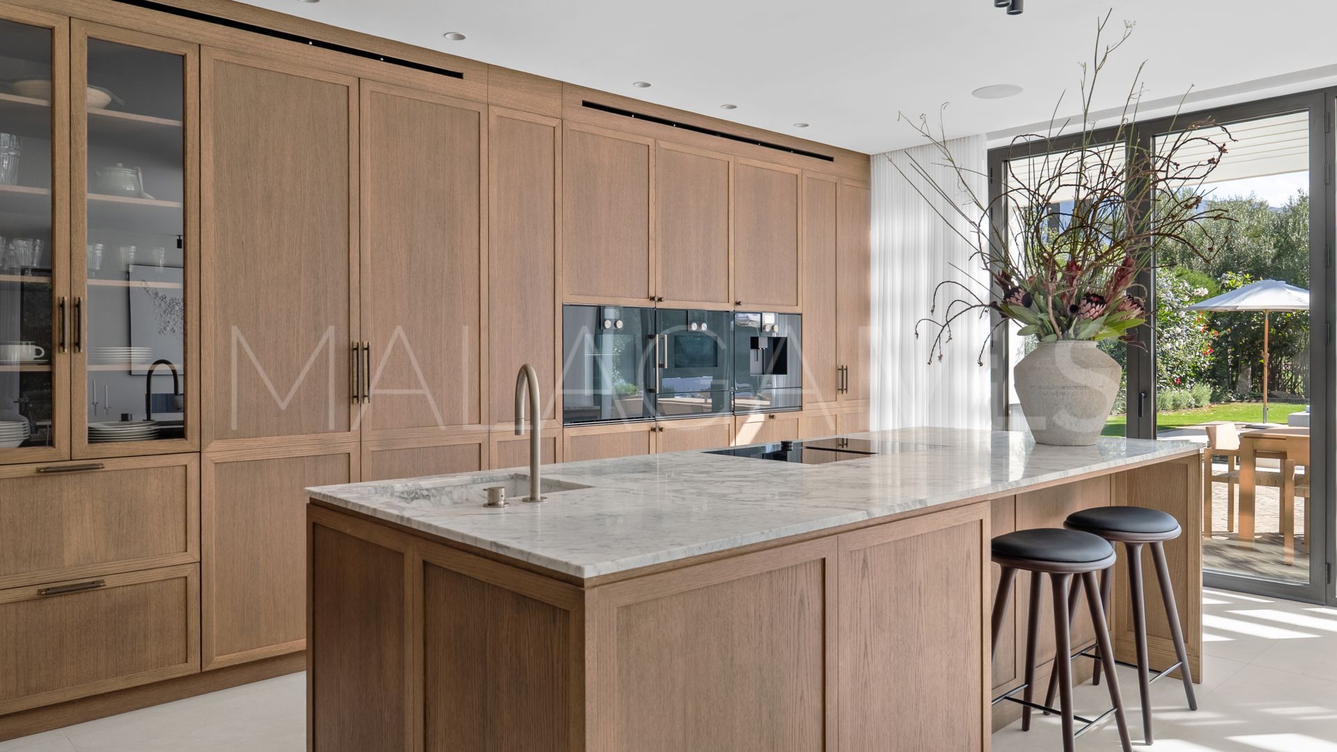 Villa for sale in Las Brisas