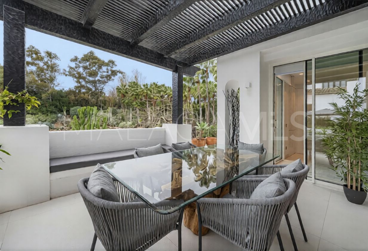 Apartamento with 3 bedrooms a la venta in Marina Puente Romano