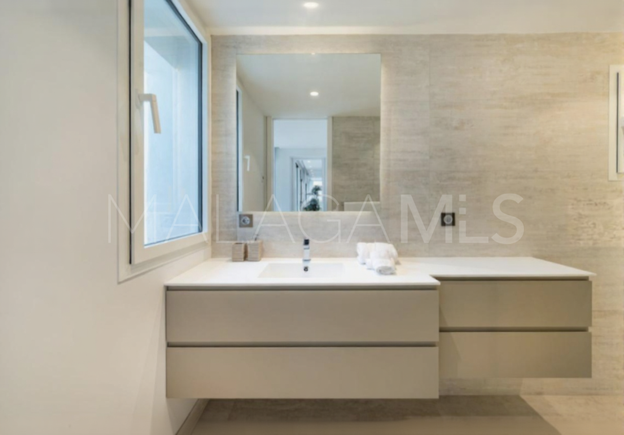 Apartamento with 3 bedrooms a la venta in Marina Puente Romano