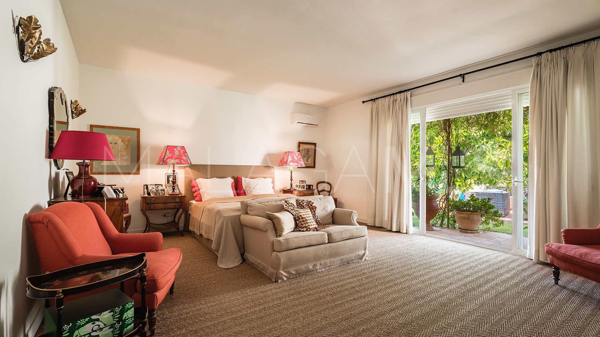 Buy Fuente del Espanto villa with 4 bedrooms