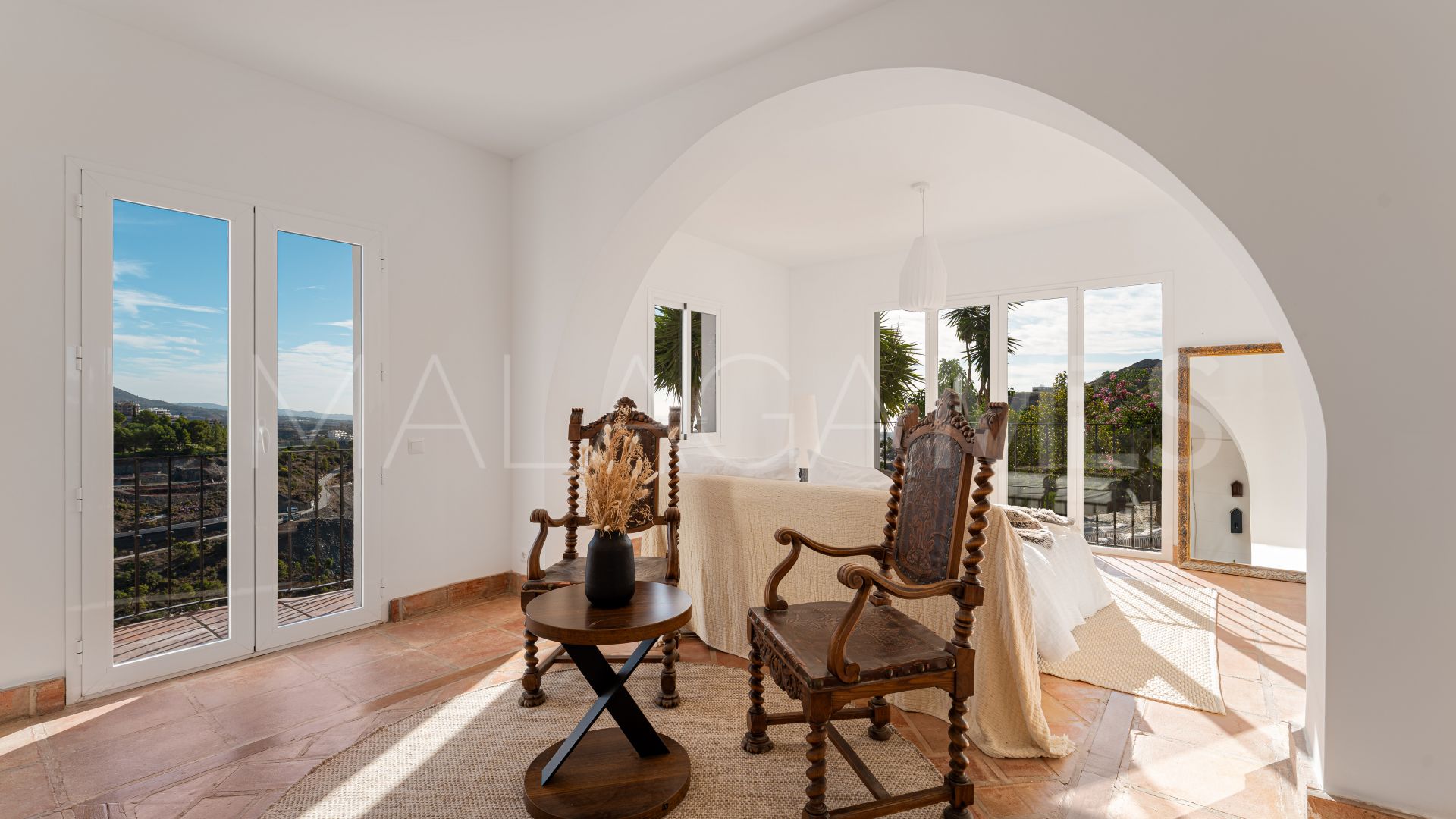 El Madroñal, villa a la venta de 6 bedrooms