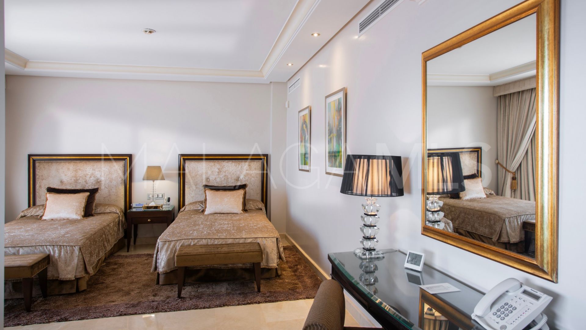 Ático for sale with 6 bedrooms in Kempinski