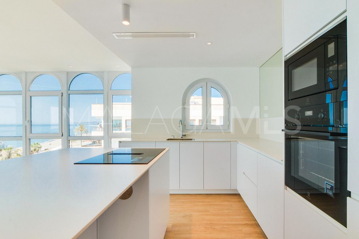 Penthouse for sale in Estepona