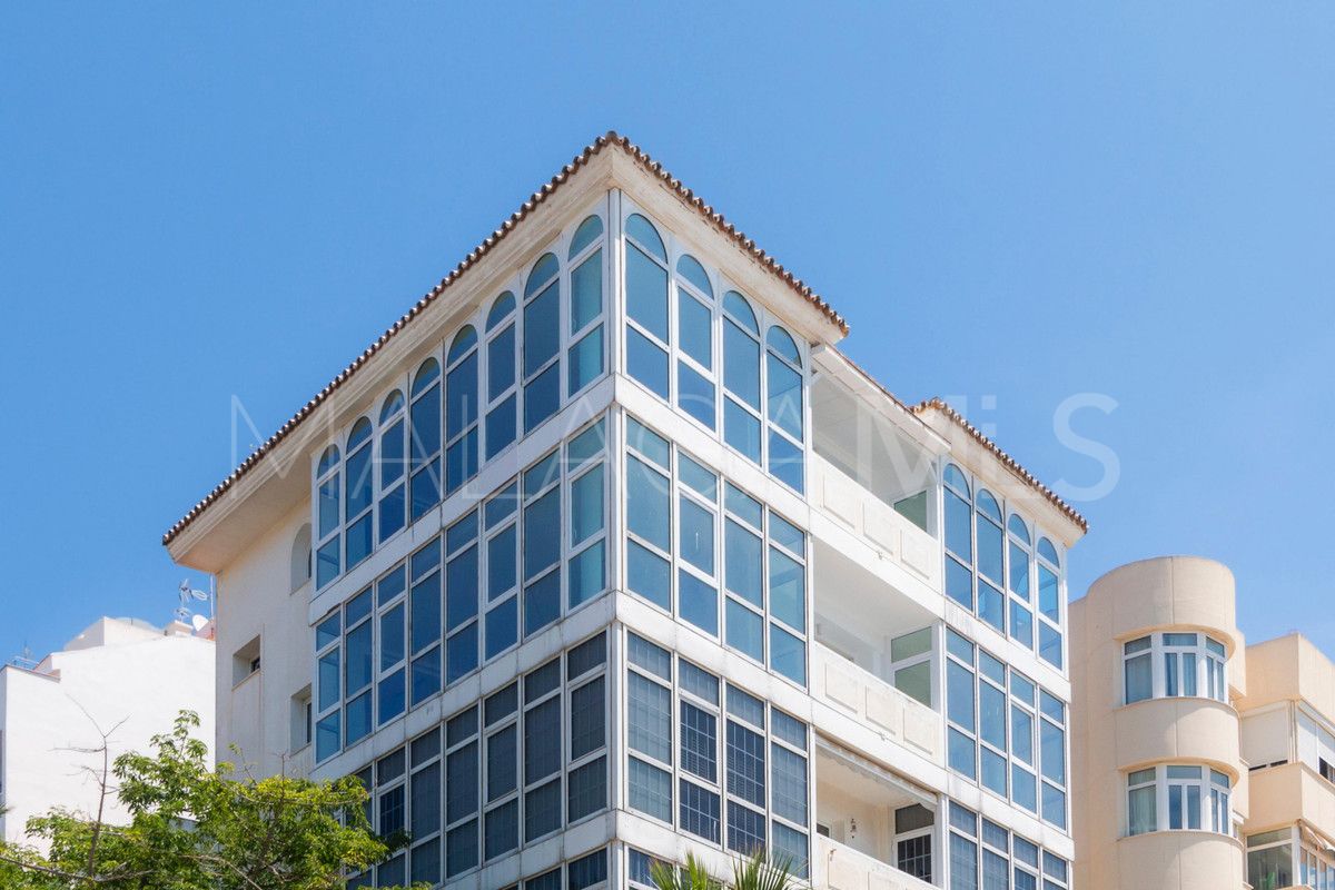 Penthouse for sale in Estepona