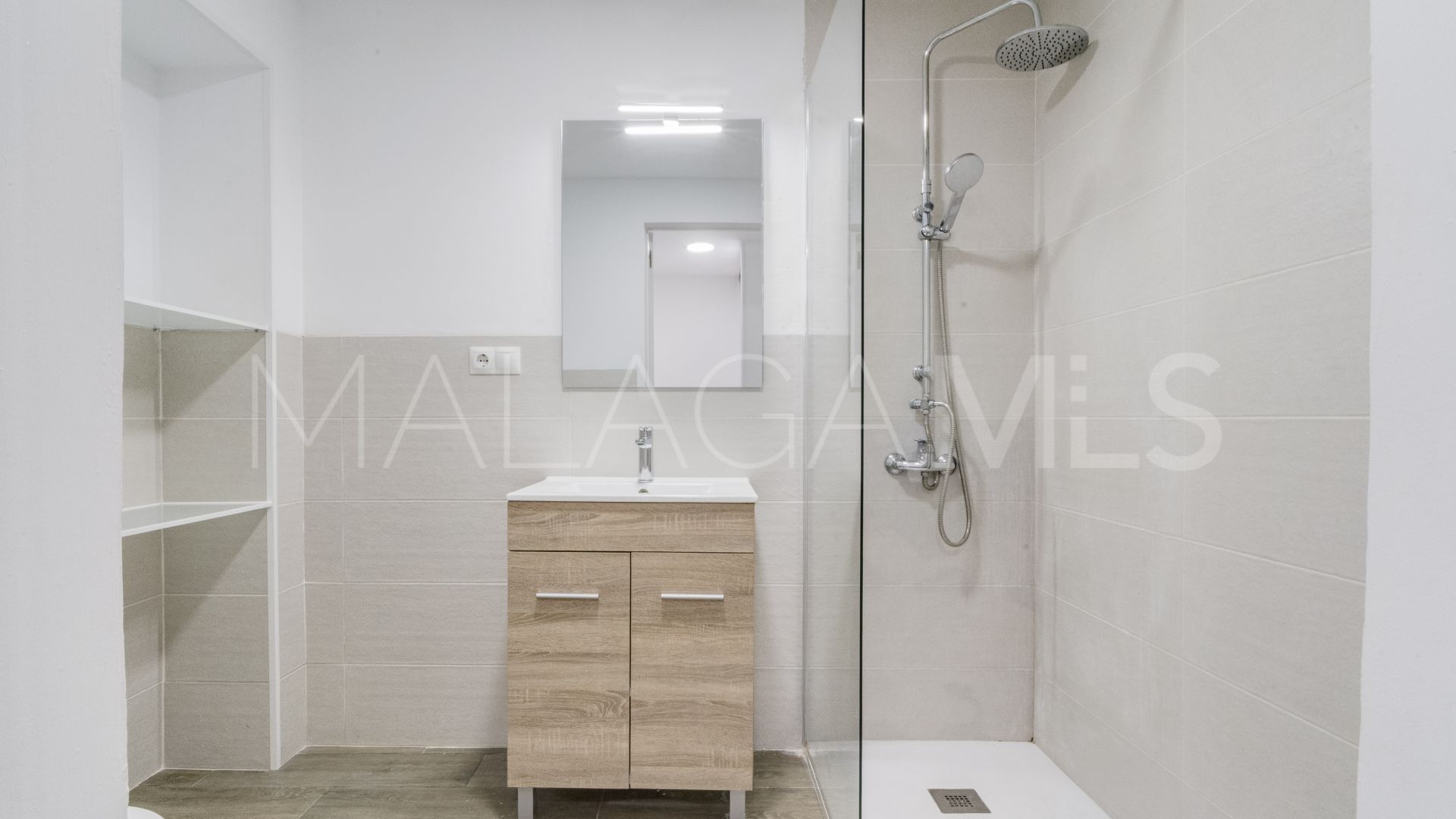 Maison de ville for sale in Coin Centro