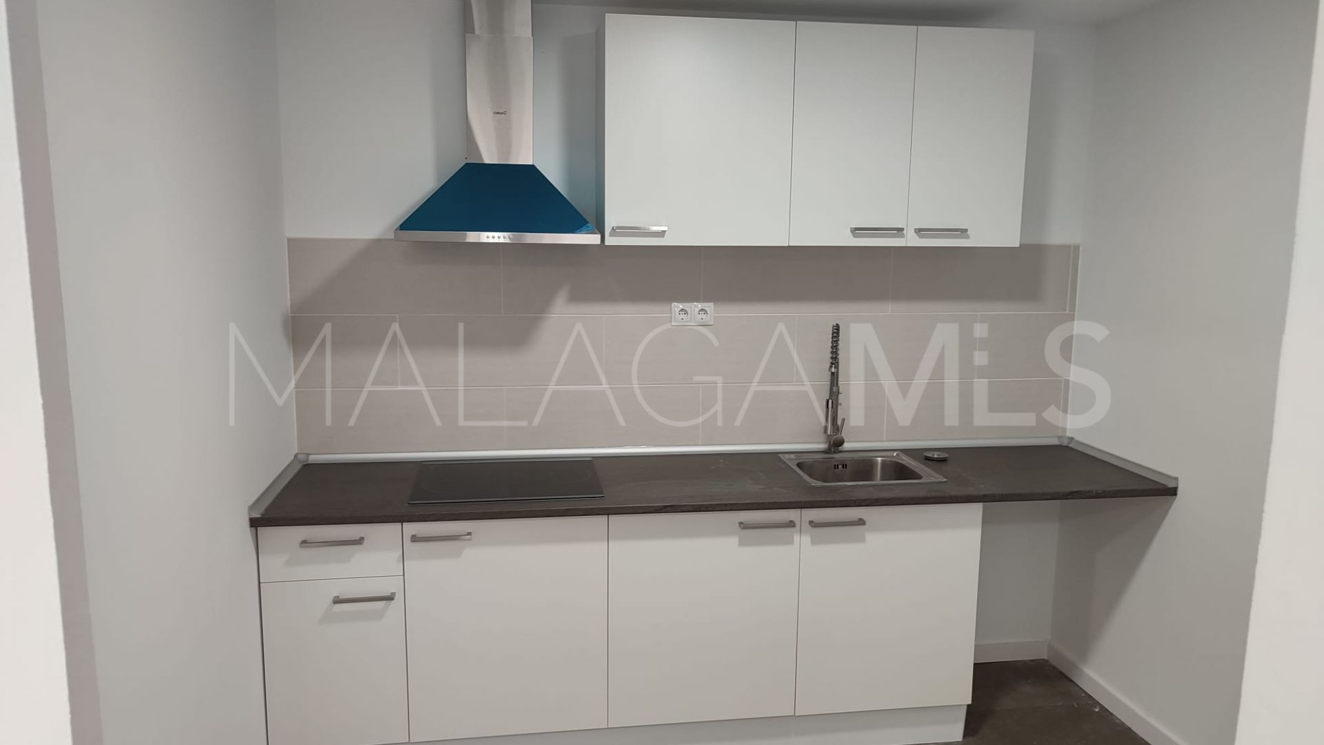 Radhus for sale in Coin Centro