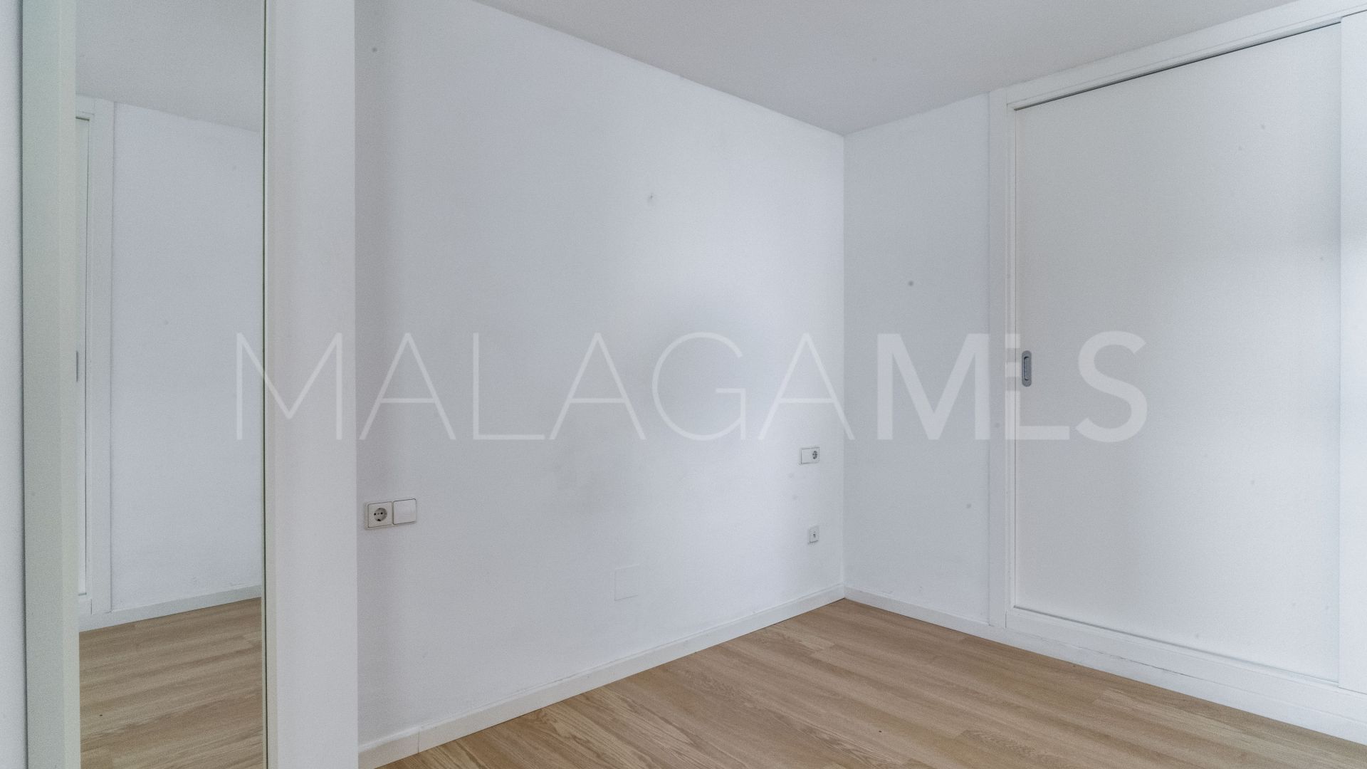 Wohnung for sale in Marbella - Puerto Banus