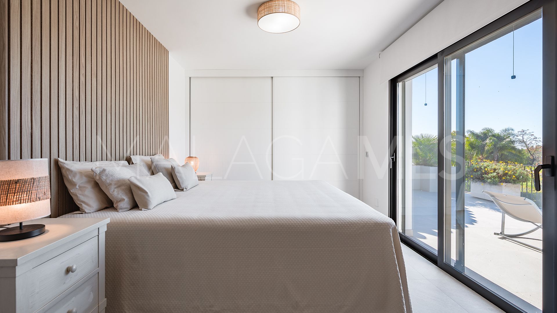 Villa for sale in Guadalmina Alta
