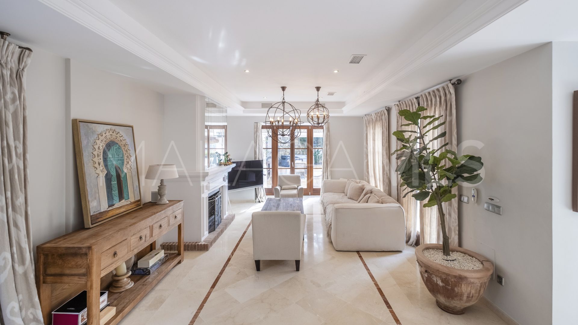 Villa for sale in El Madroñal