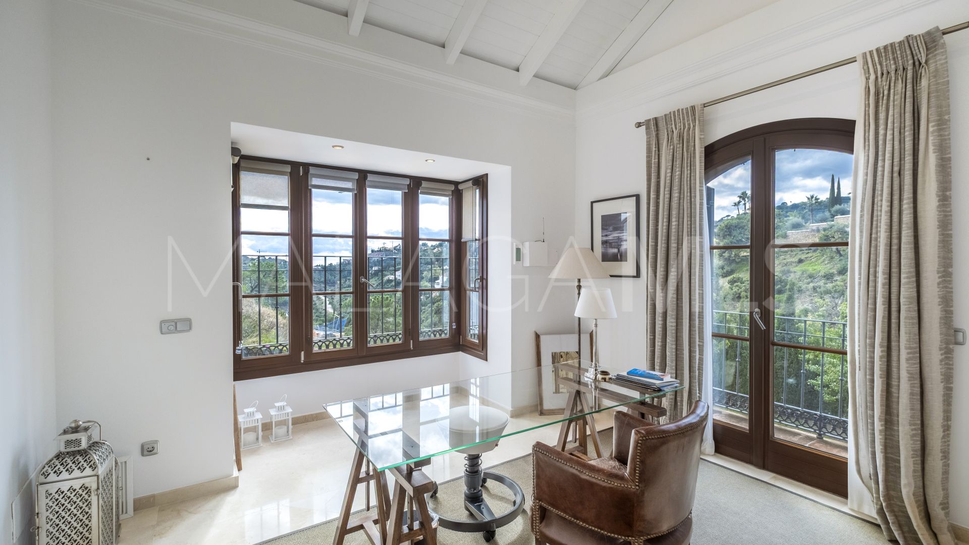 Villa for sale in El Madroñal