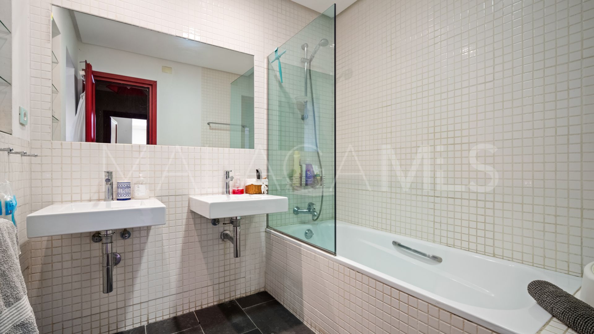 Villa a la venta de 4 bedrooms in Marbella Ciudad