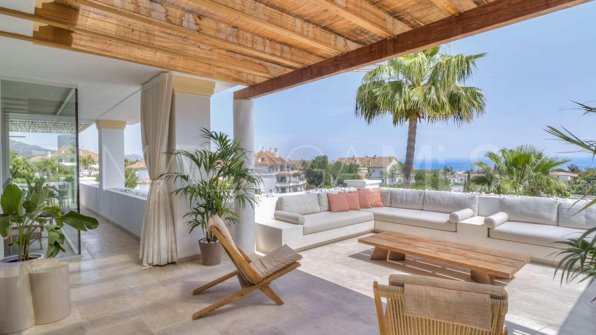 Duplex penthouse for sale in Monte Paraiso