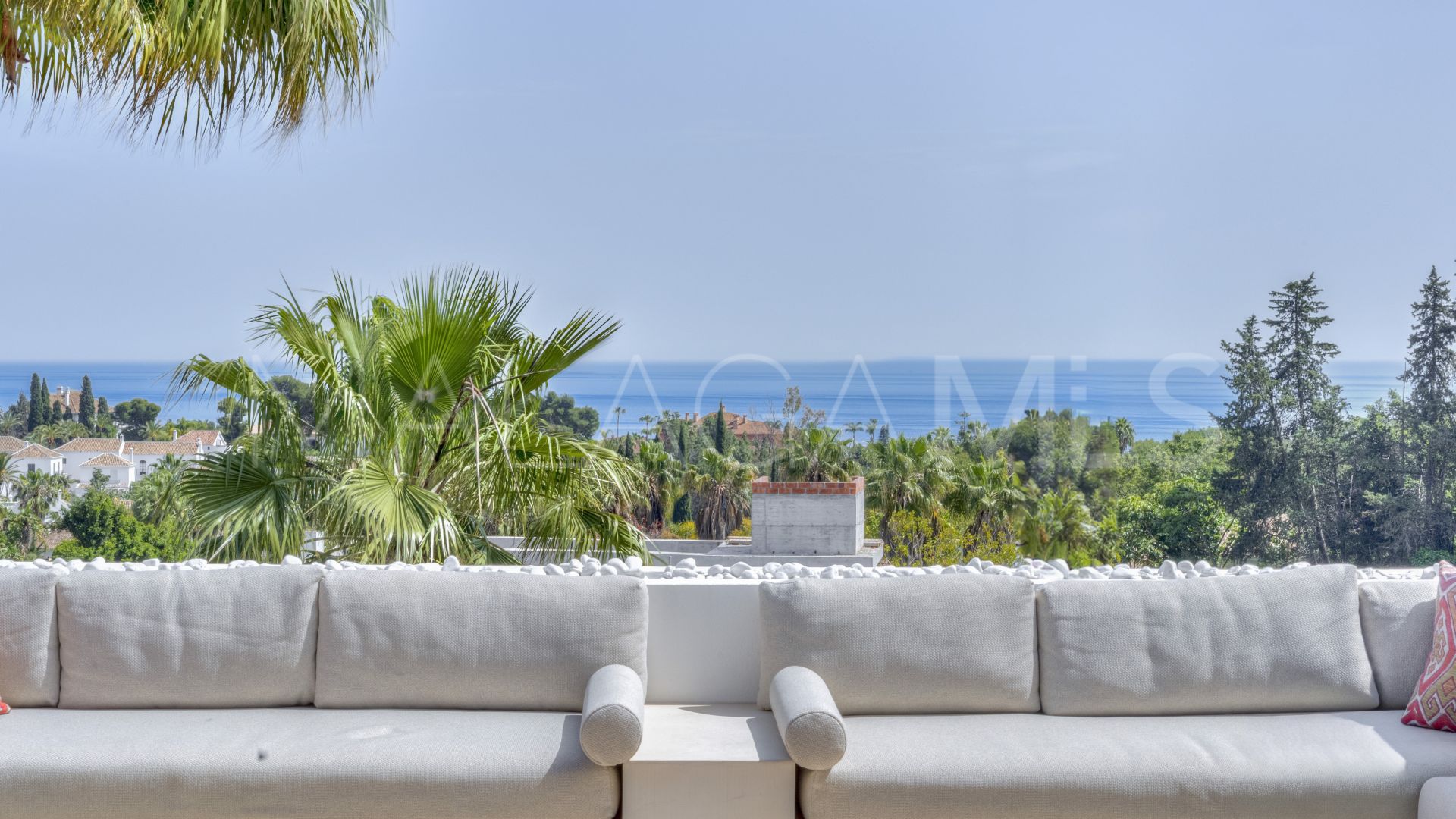 Duplex penthouse for sale in Monte Paraiso