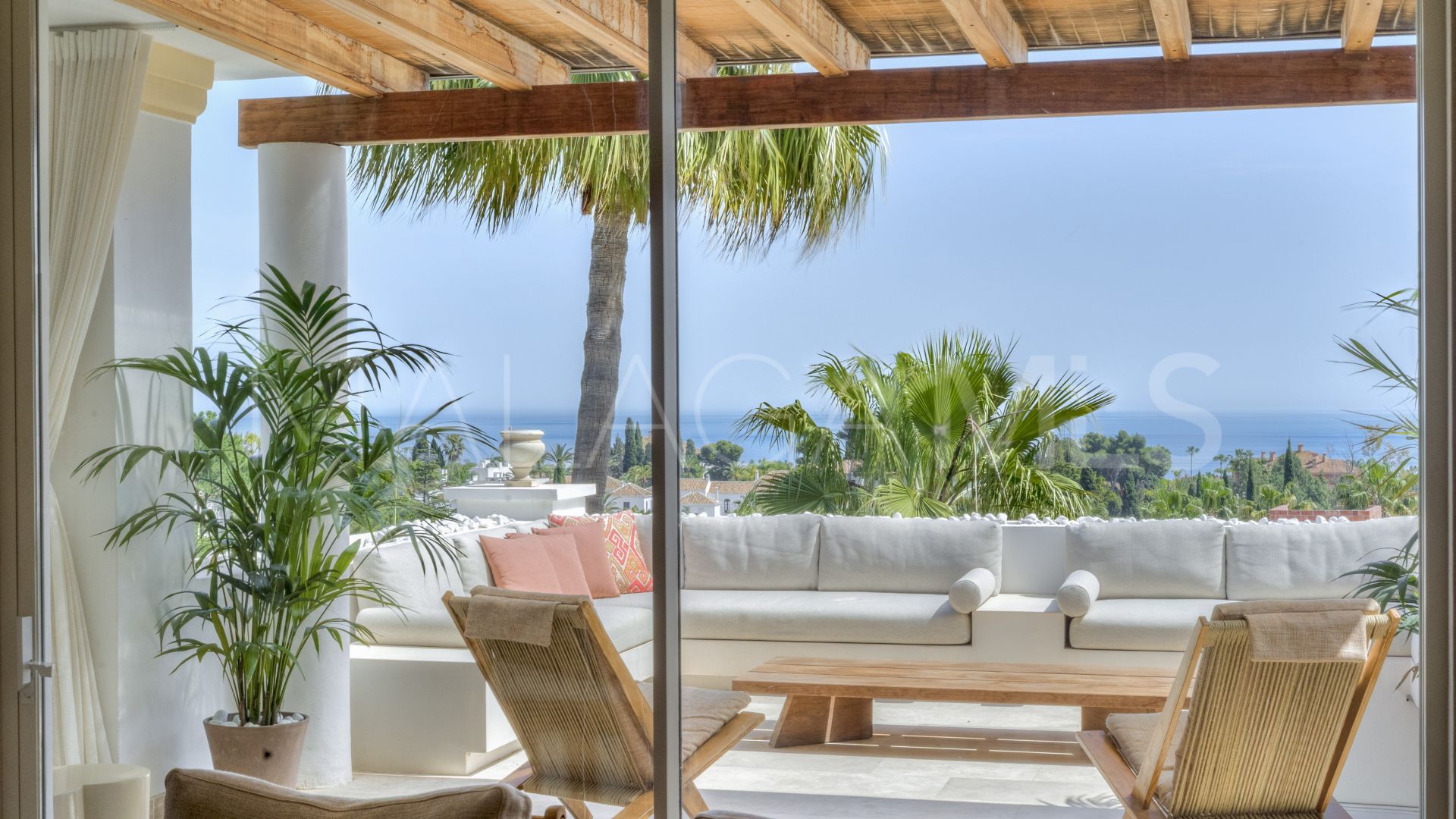 Duplex penthouse for sale in Monte Paraiso