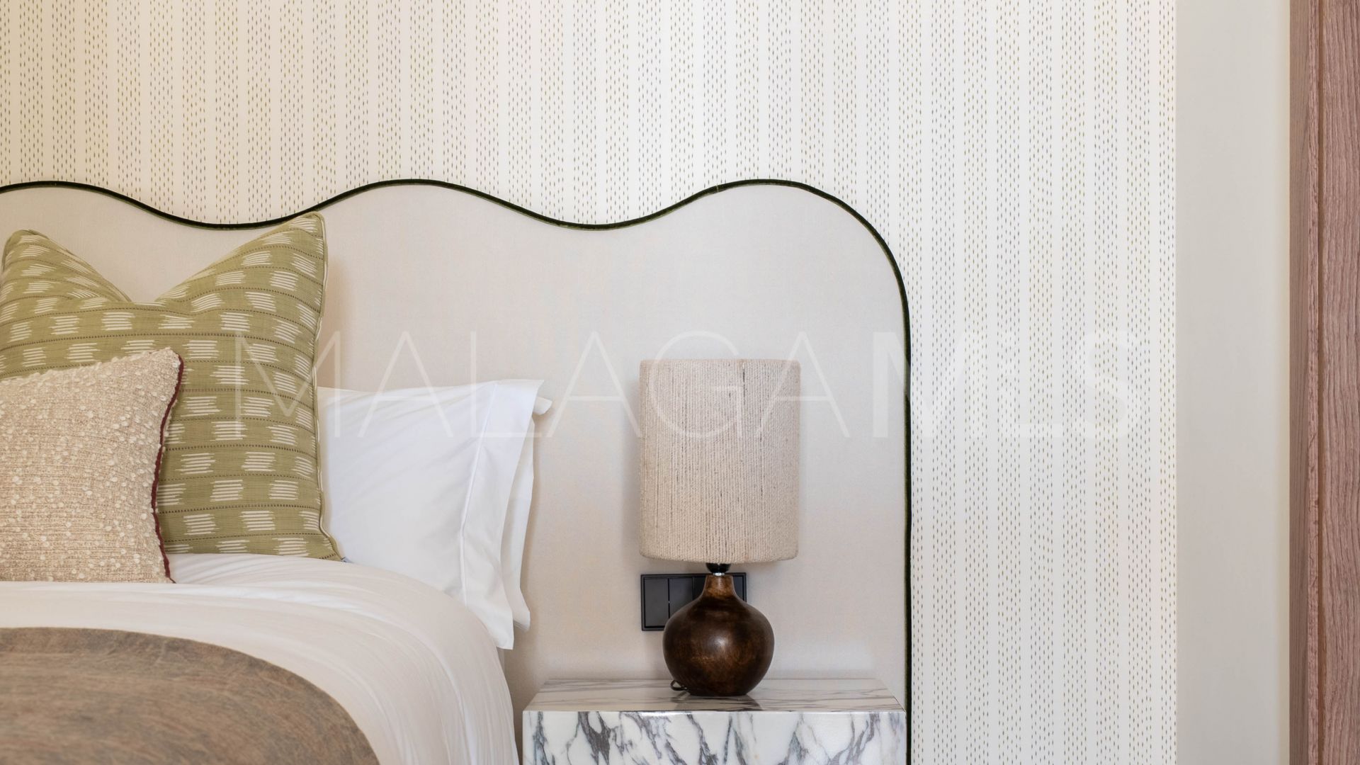 Einfamilienhaushälfte for sale in El Oasis Club