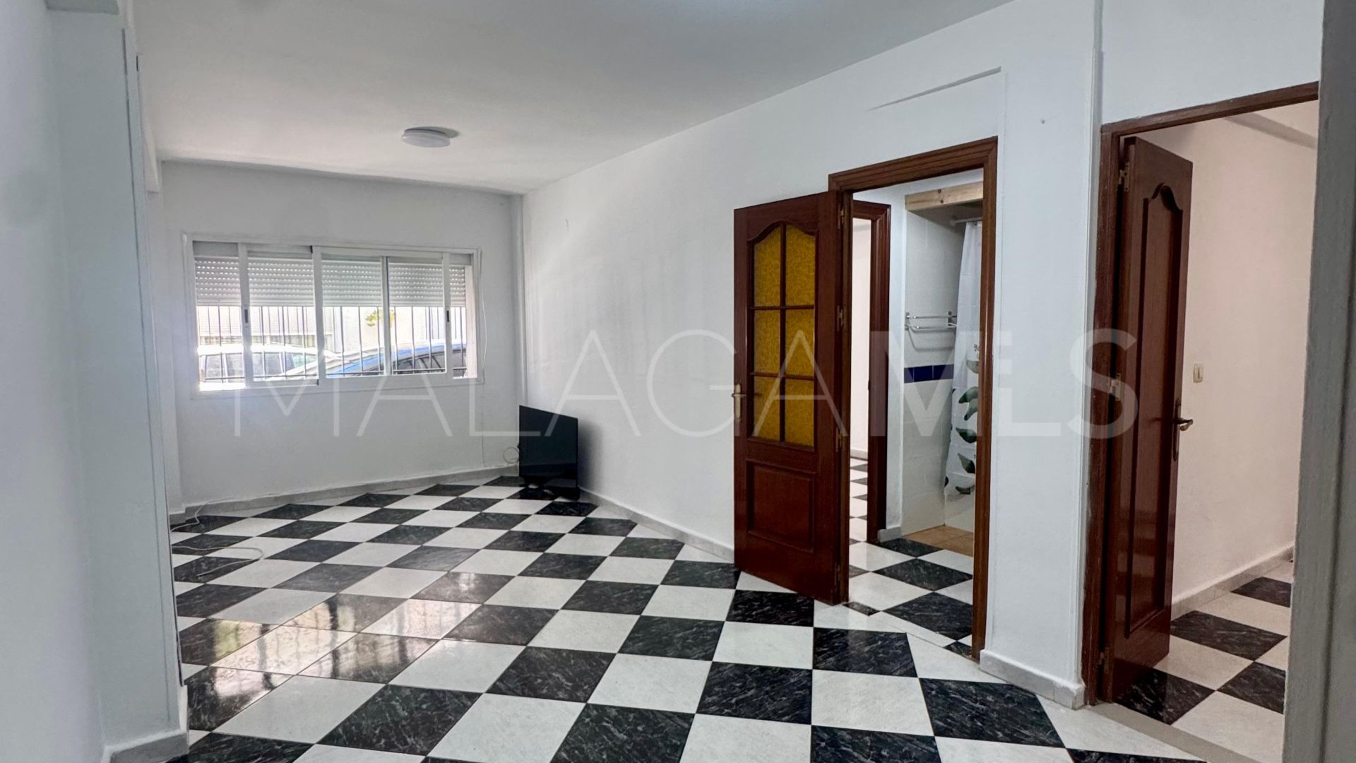 3 bedrooms ground floor apartment in Coin Centro for sale