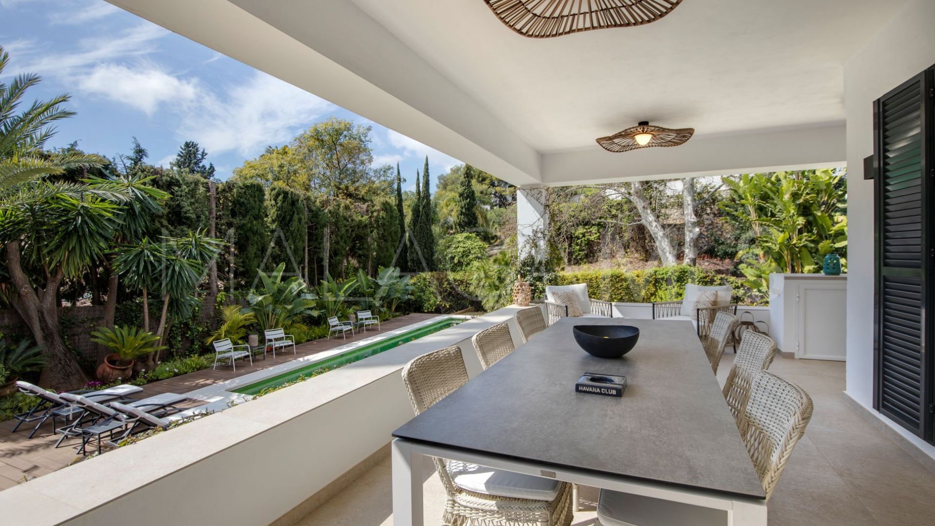 Villa for sale in Marbella Hill Club