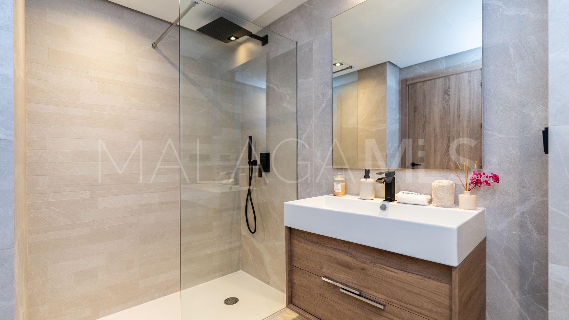 Zweistöckiges penthouse for sale in Istan