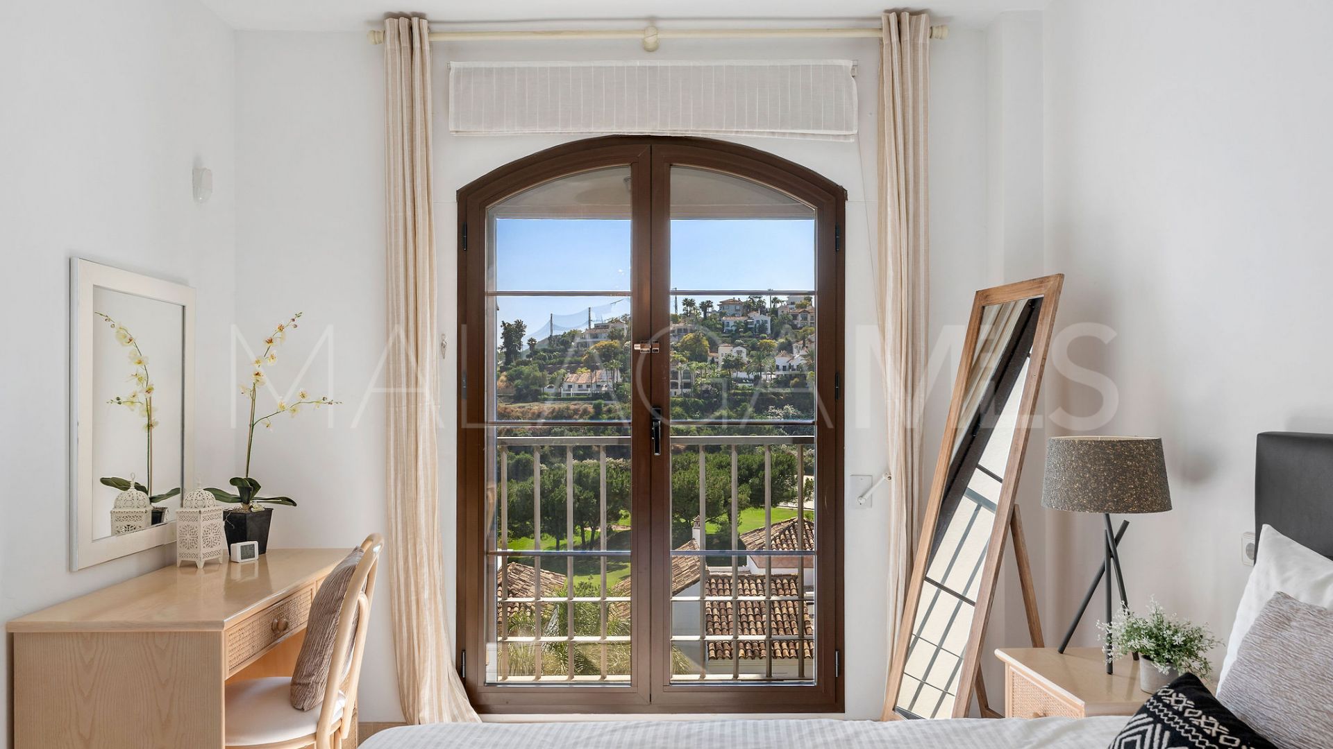 Los Arqueros duplex penthouse for sale