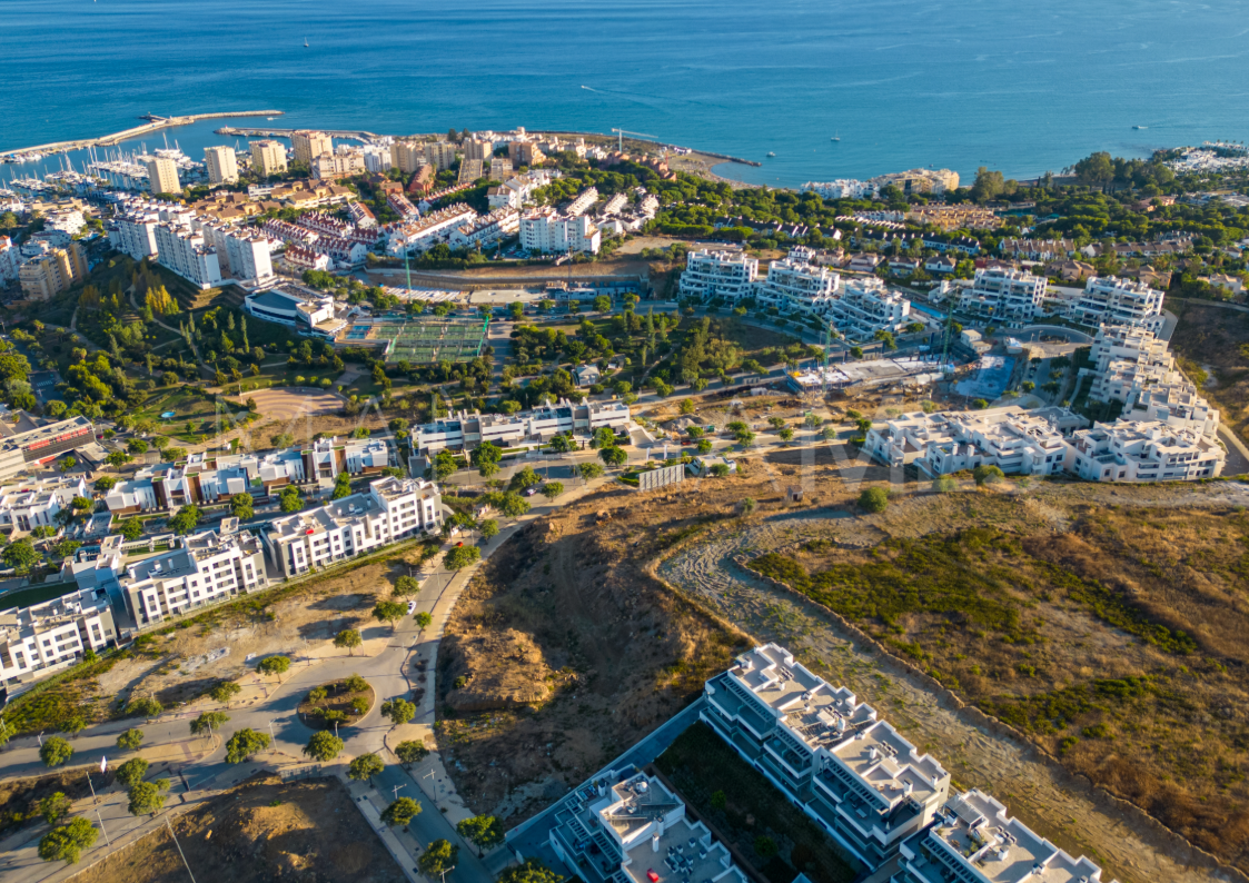 Erdgeschosswohnung for sale in Estepona