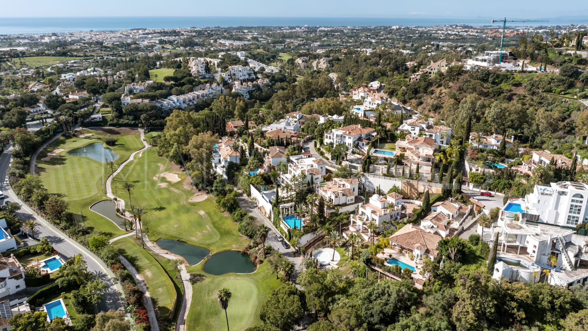 Villa for sale in El Herrojo