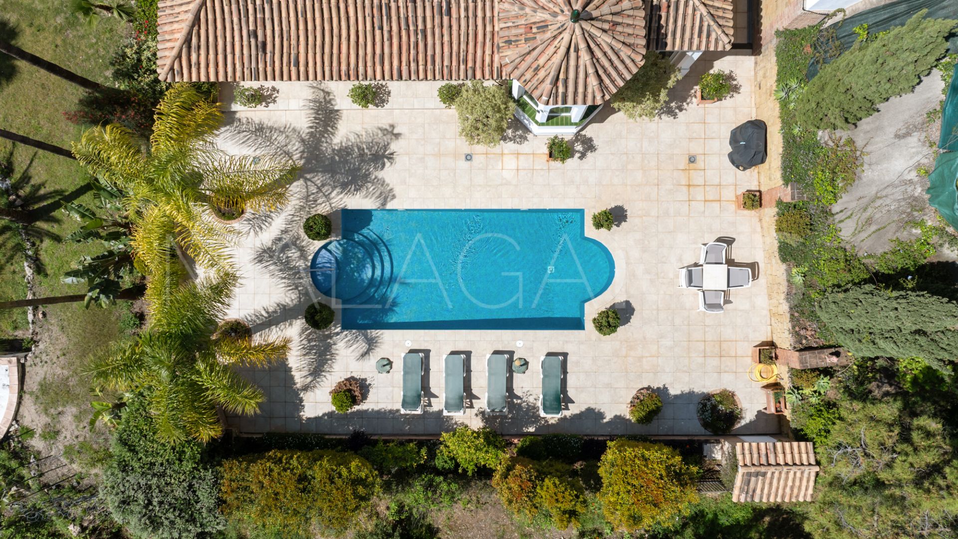 Villa for sale in El Herrojo