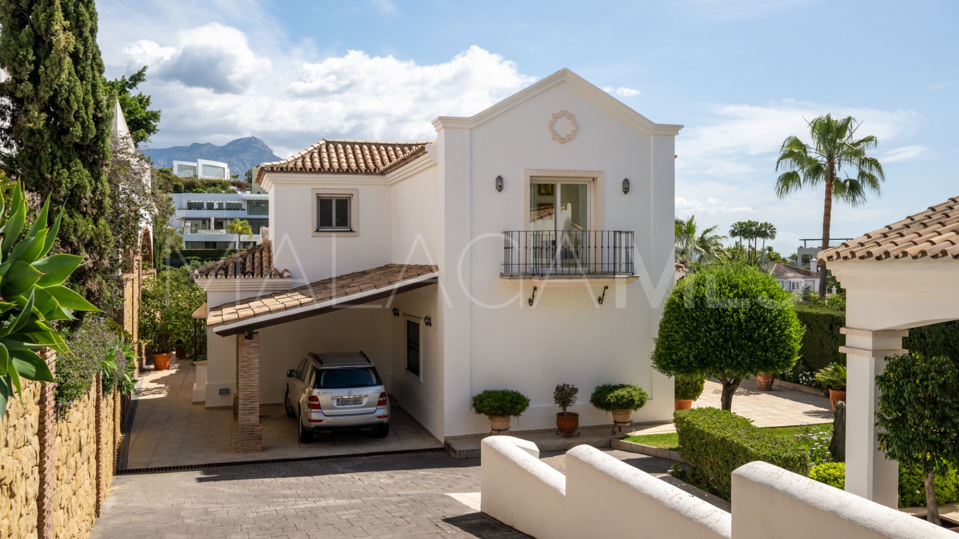 Villa for sale in El Herrojo
