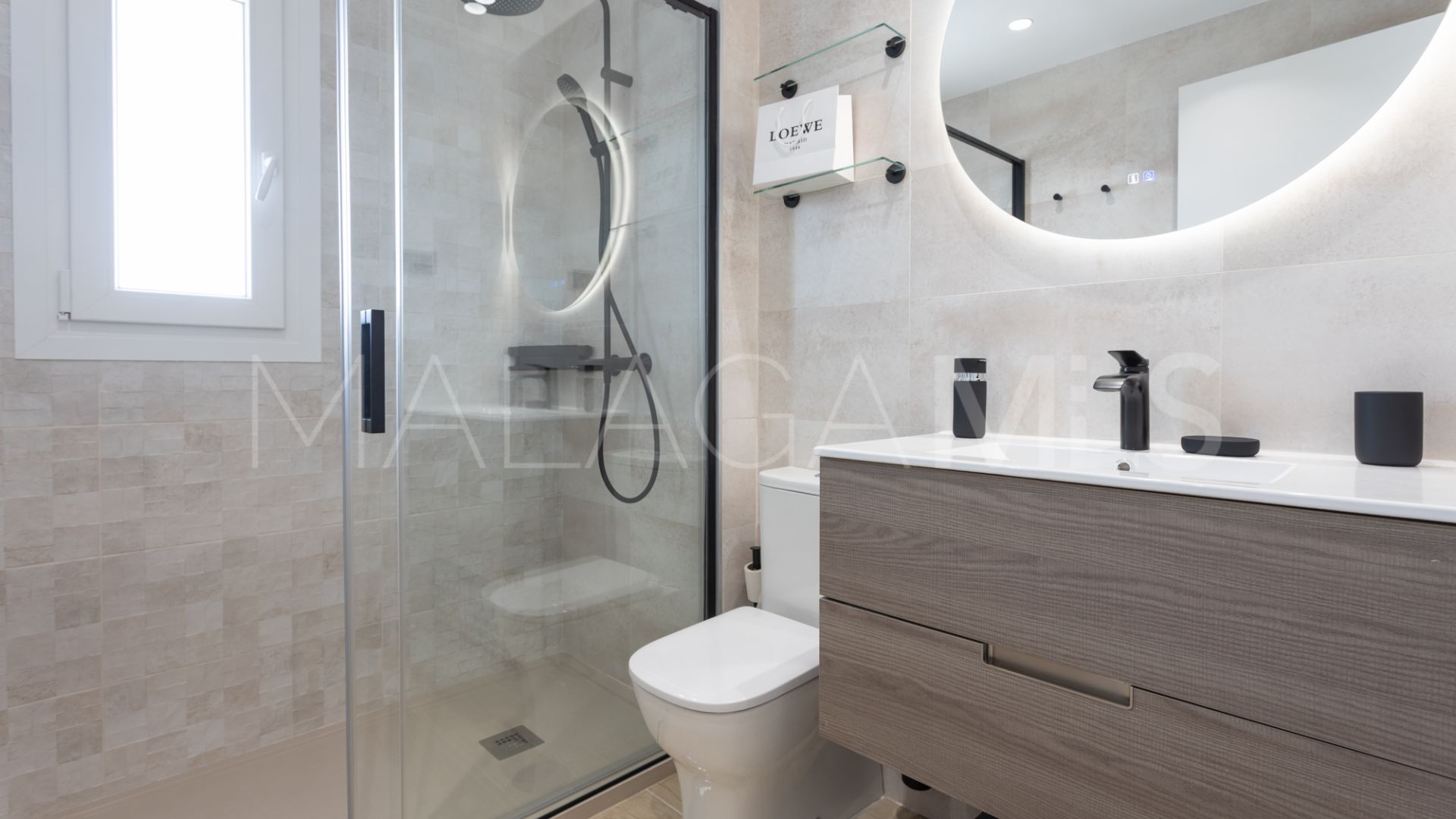 Penthouse for sale in La Campana with 4 bedrooms