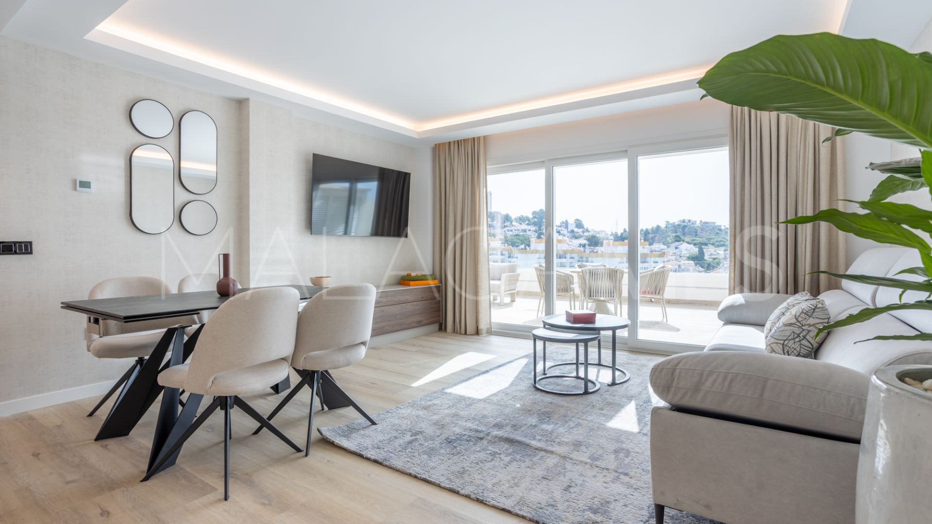 Ático de 2 bedrooms a la venta in La Campana