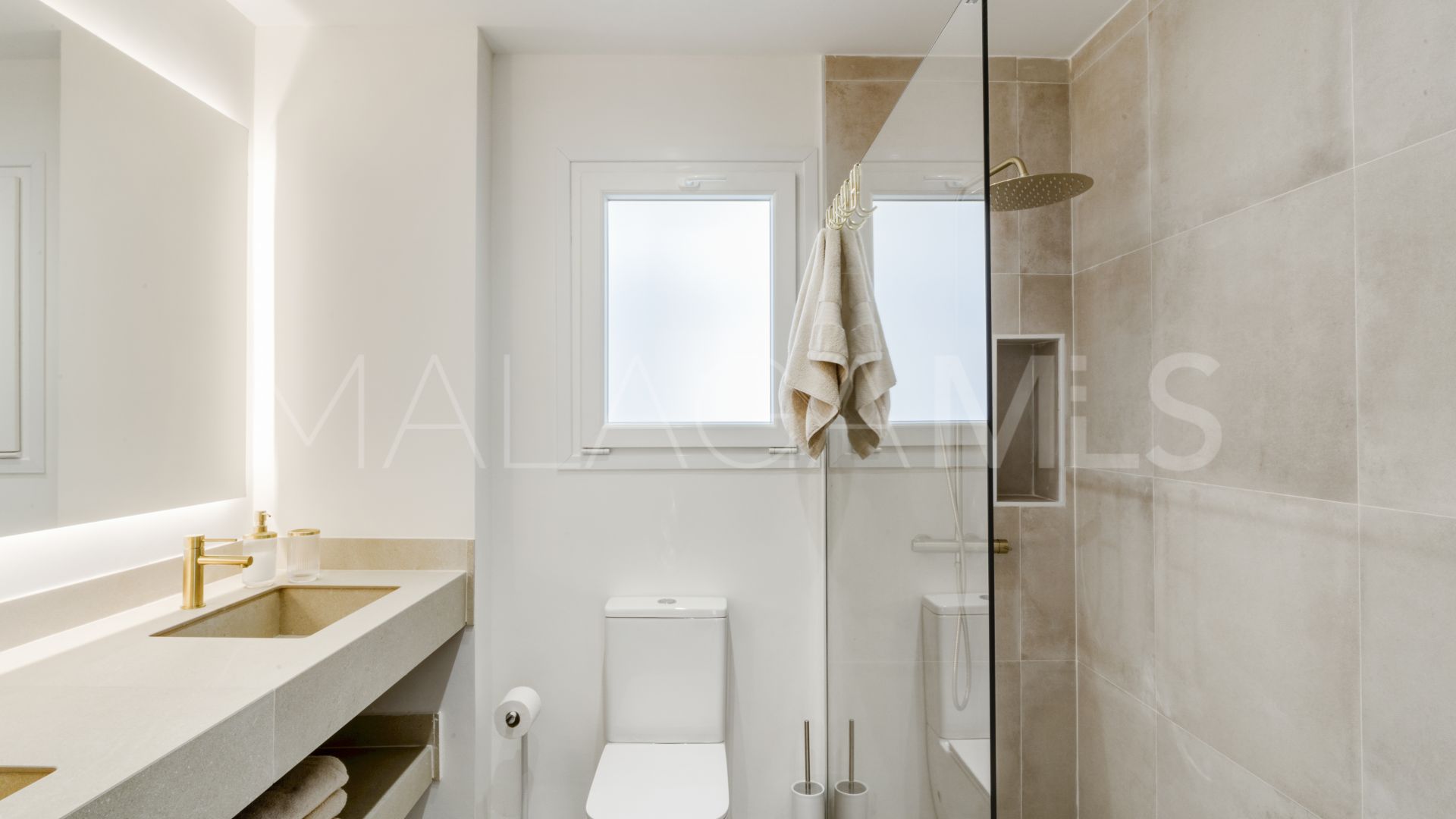 Apartment with 3 bedrooms for sale in Estepona Town