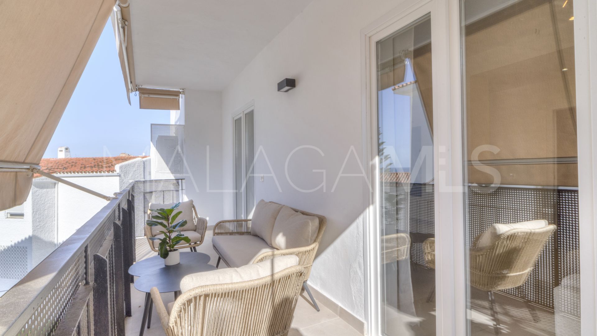Apartment with 3 bedrooms for sale in Estepona Town
