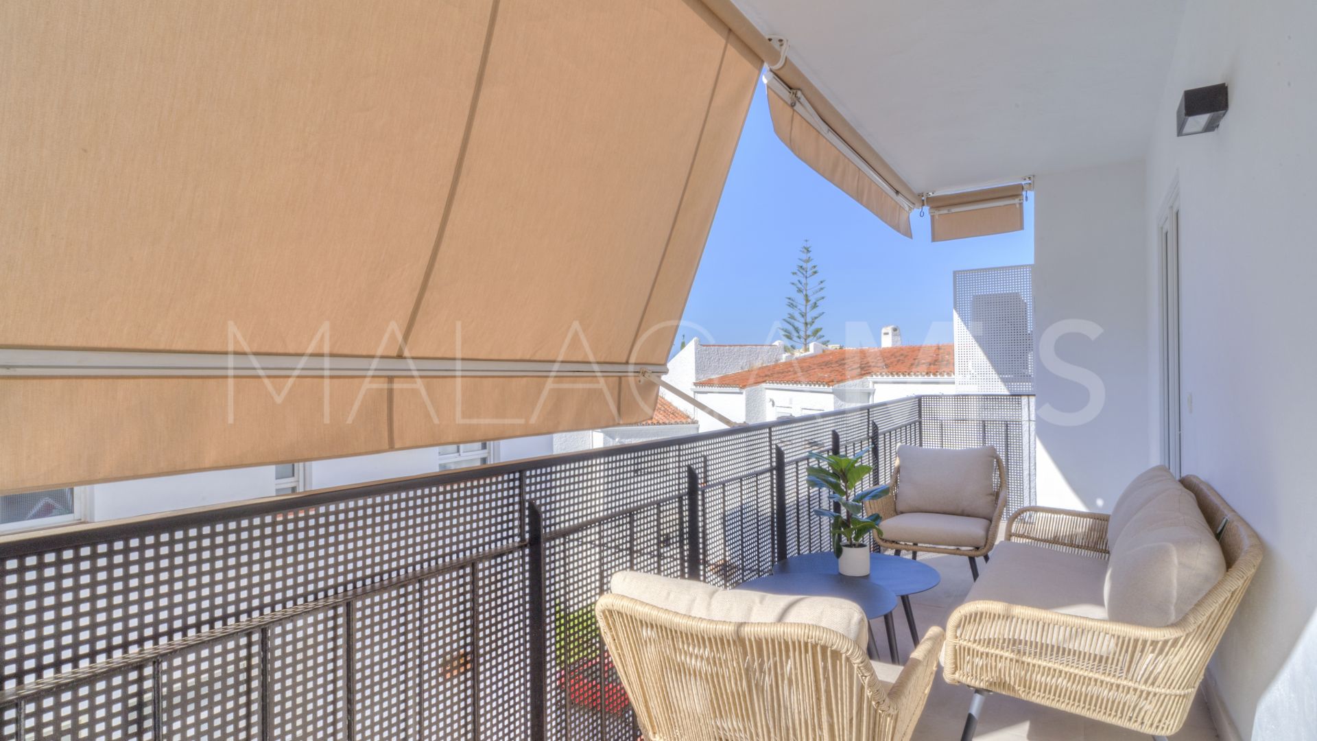 Apartment with 3 bedrooms for sale in Estepona Town