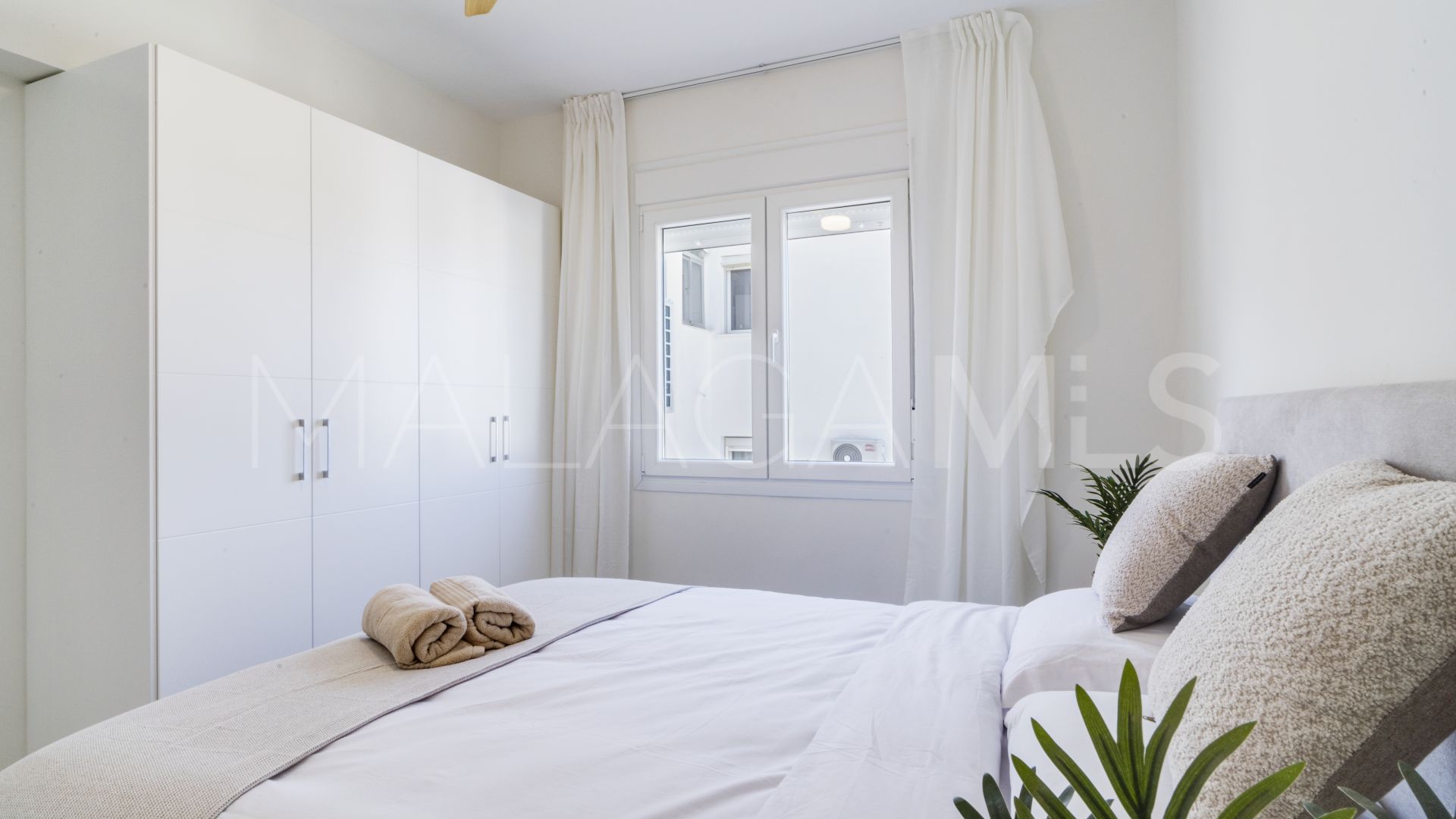 Apartment with 3 bedrooms for sale in Estepona Town
