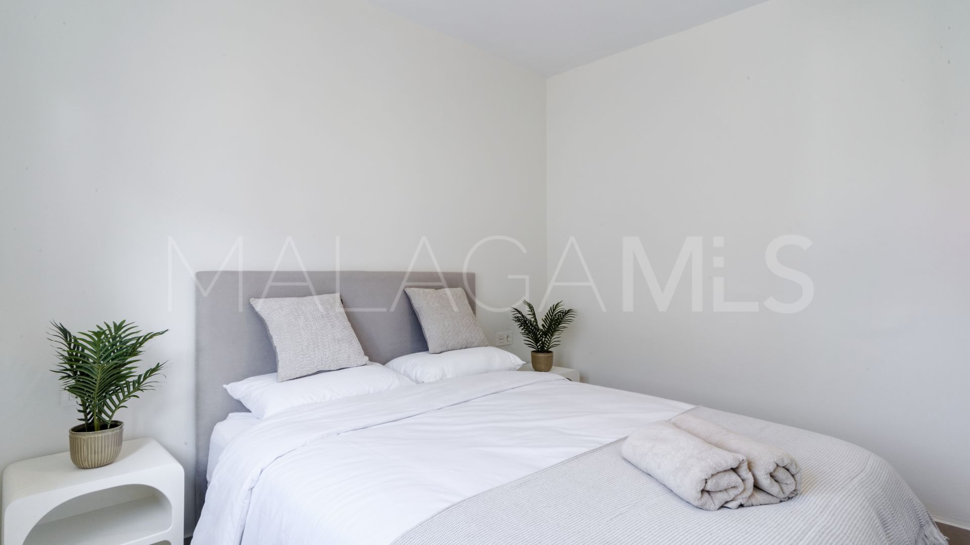 Apartment with 3 bedrooms for sale in Estepona Town