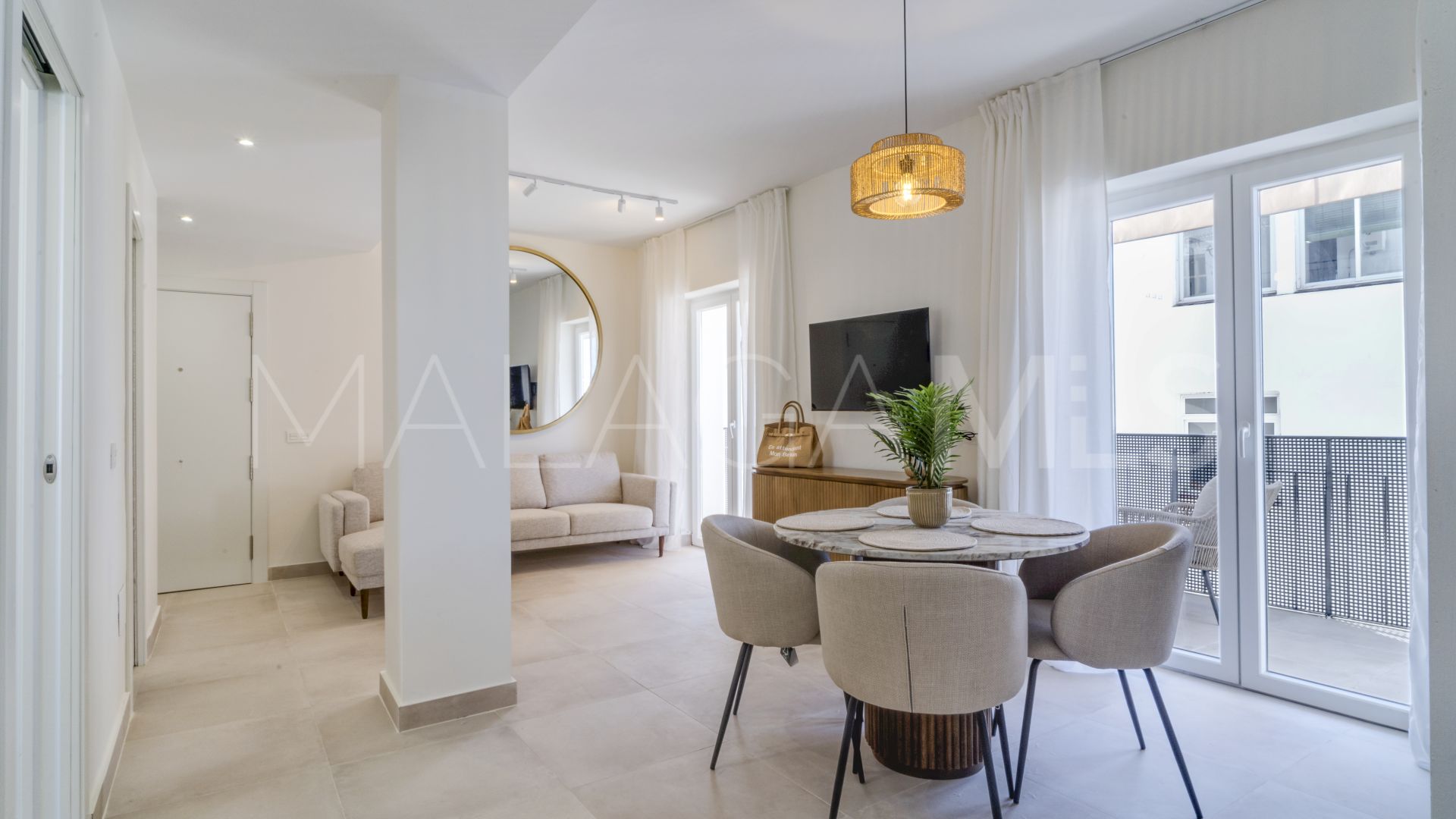 Apartment with 3 bedrooms for sale in Estepona Town